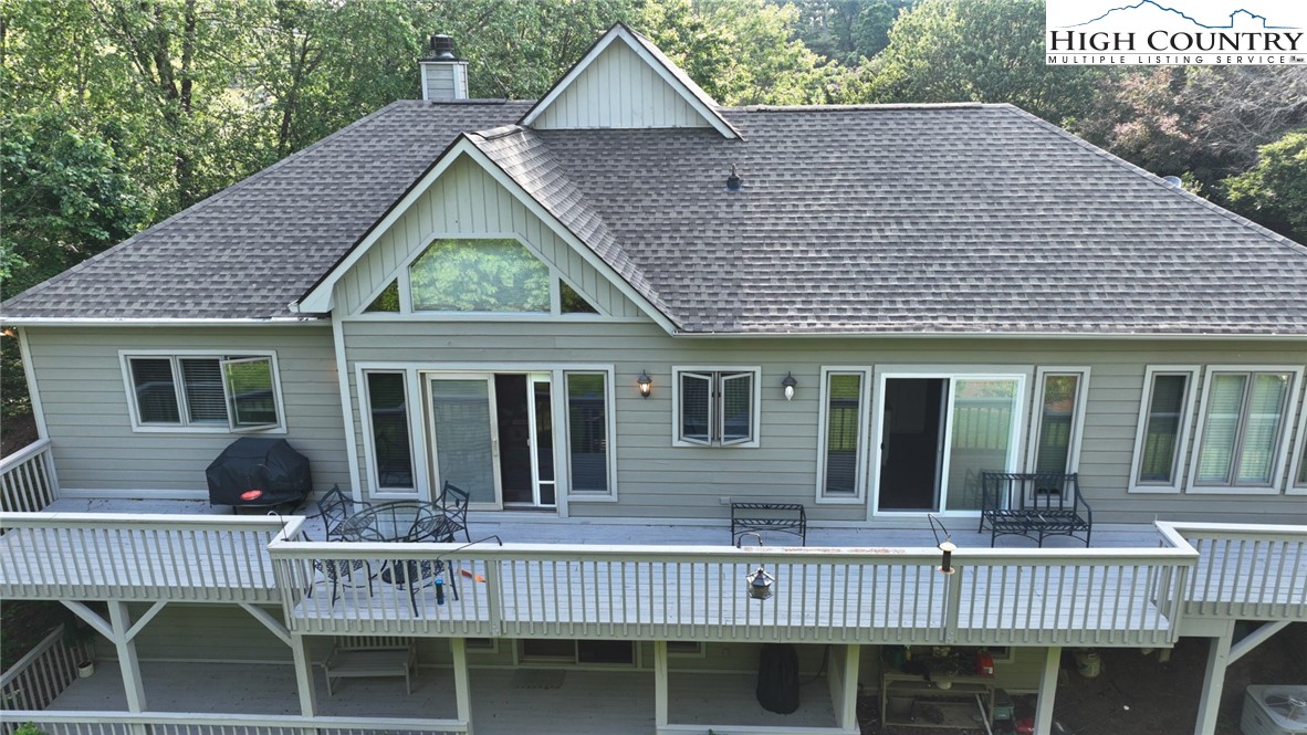 143 Grassy Knoll Way