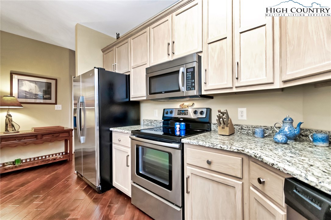 150 Prudden Lane 304