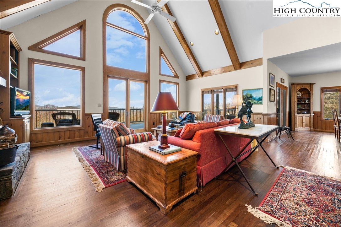 962 Alpine Drive