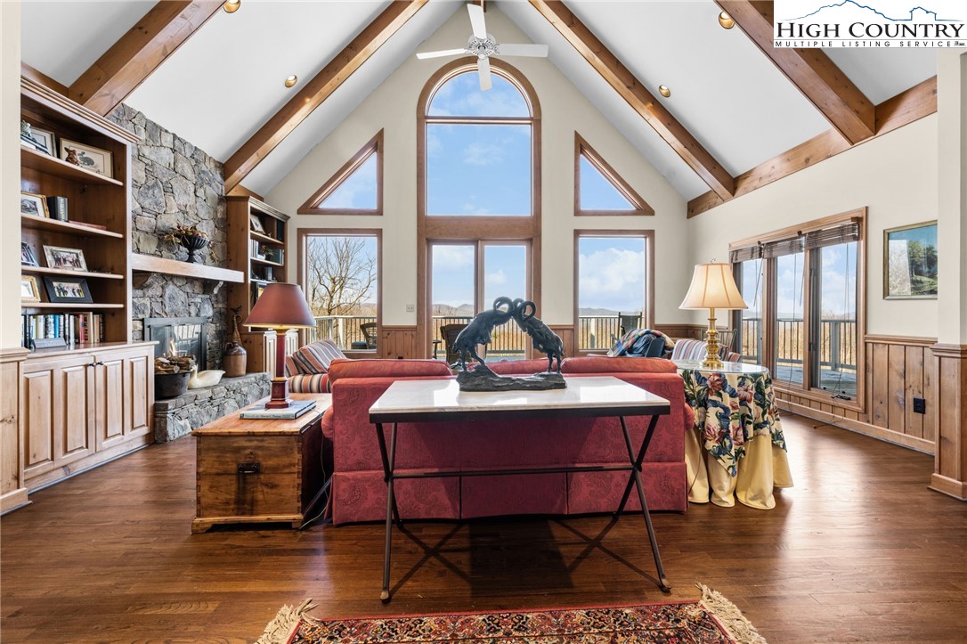 962 Alpine Drive