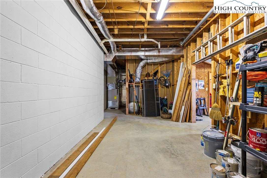 962 Alpine Drive