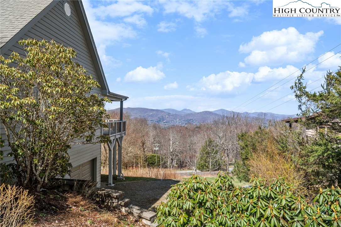 962 Alpine Drive