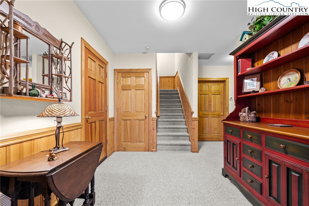 962 Alpine Drive