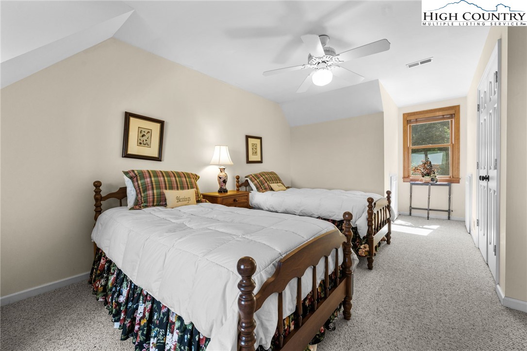 962 Alpine Drive
