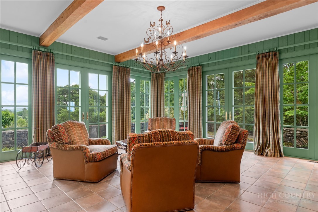 280 Mayview Rock Drive