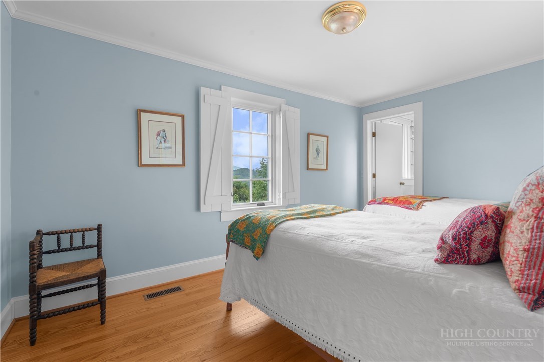 280 Mayview Rock Drive
