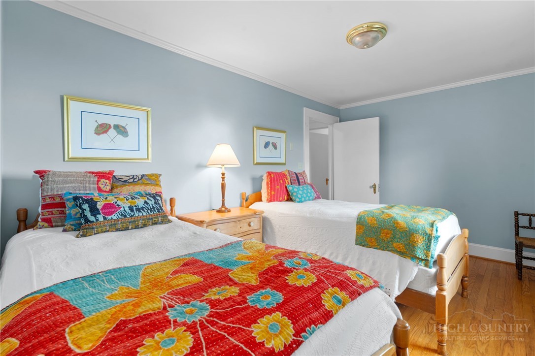 280 Mayview Rock Drive