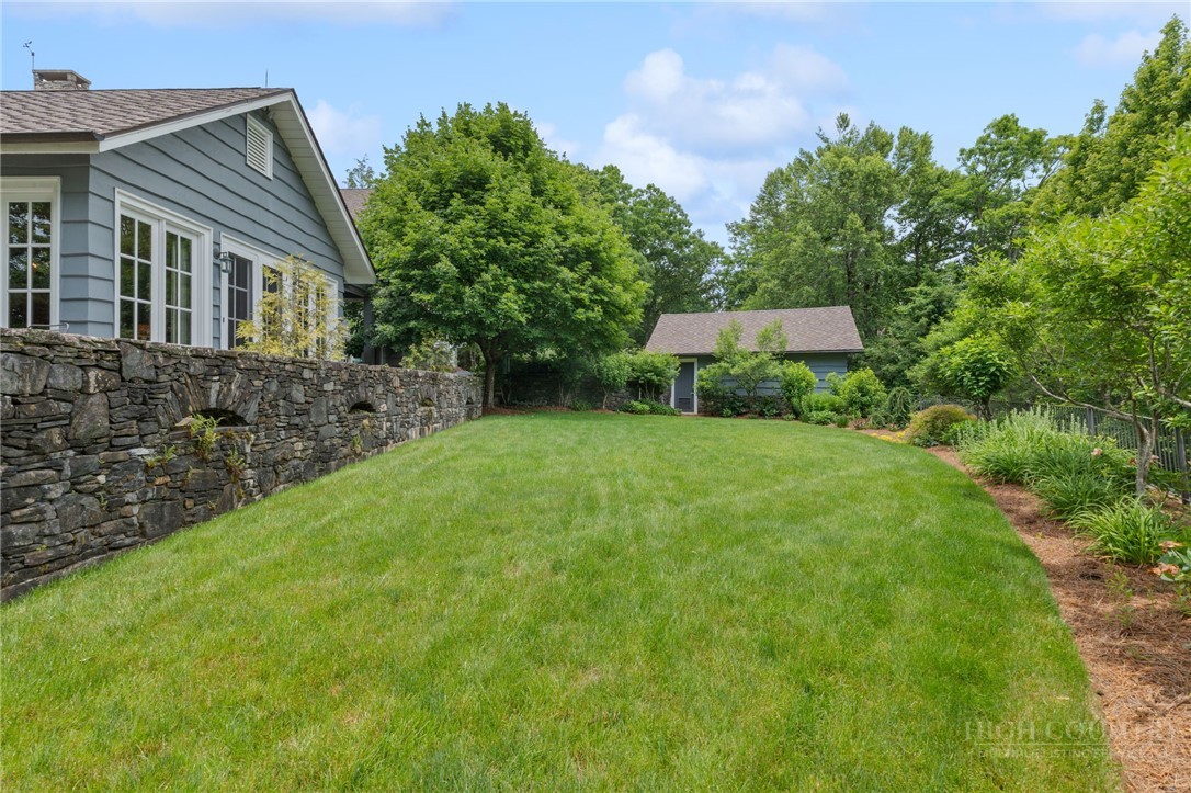 280 Mayview Rock Drive