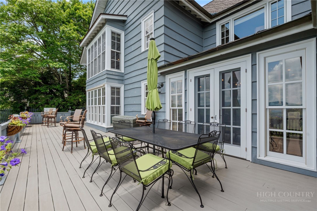 280 Mayview Rock Drive