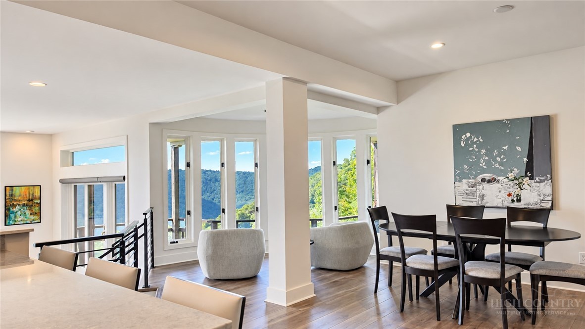 1073 Wonderland Trail B