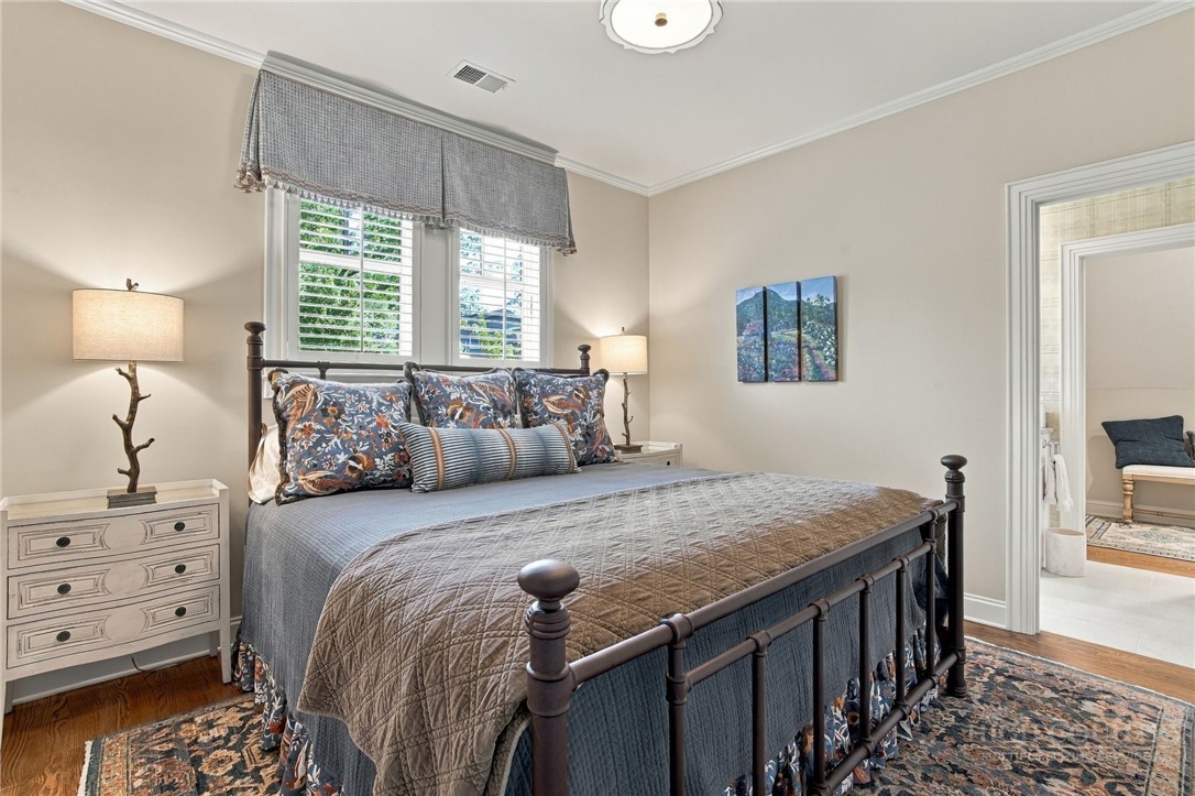 478 Country Club Drive