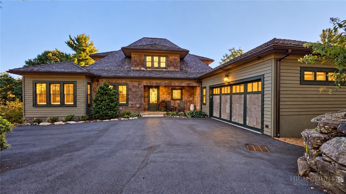478 Country Club Drive