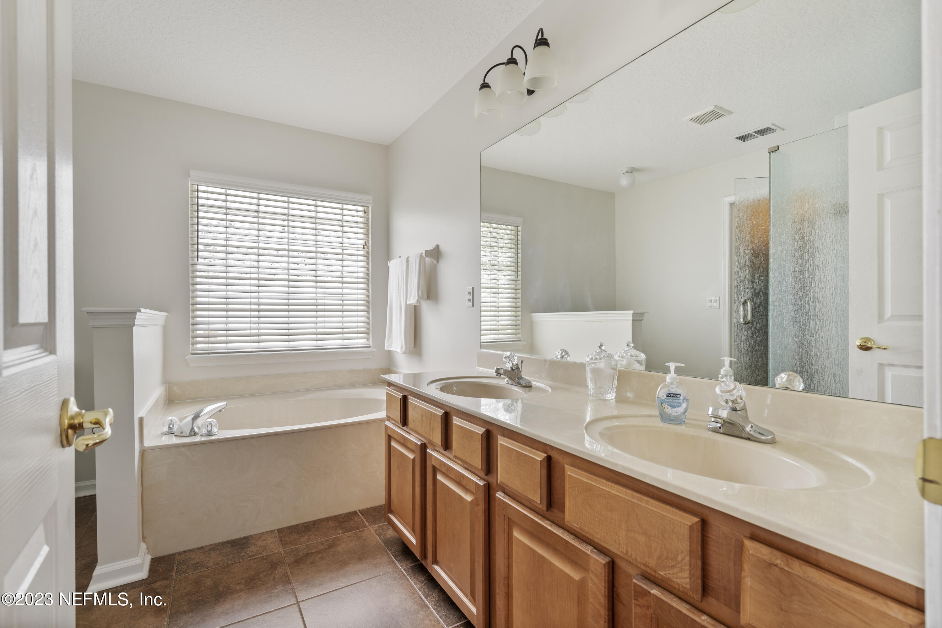 219 PINE ARBOR Circle