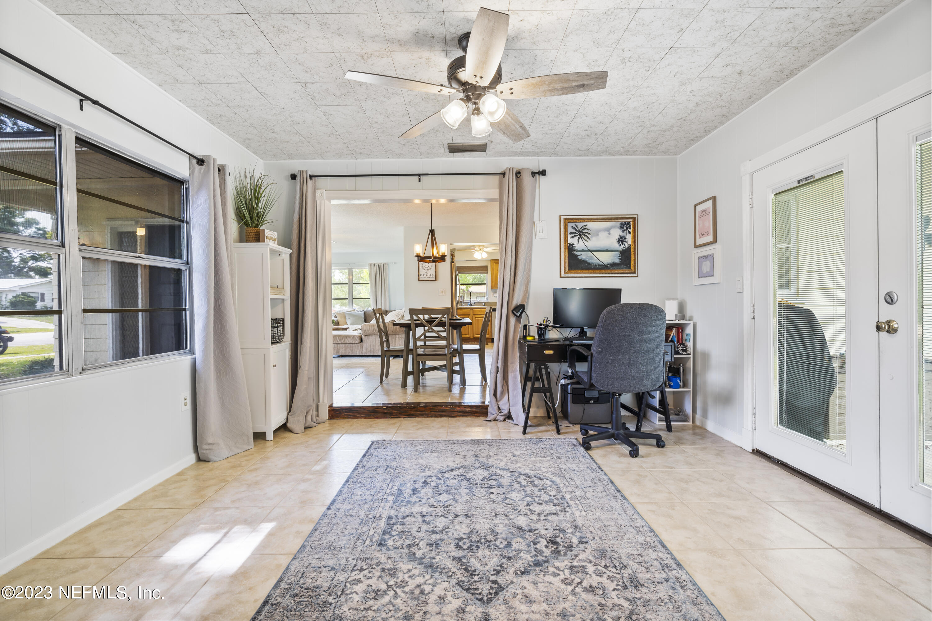 210 DELTONA Boulevard