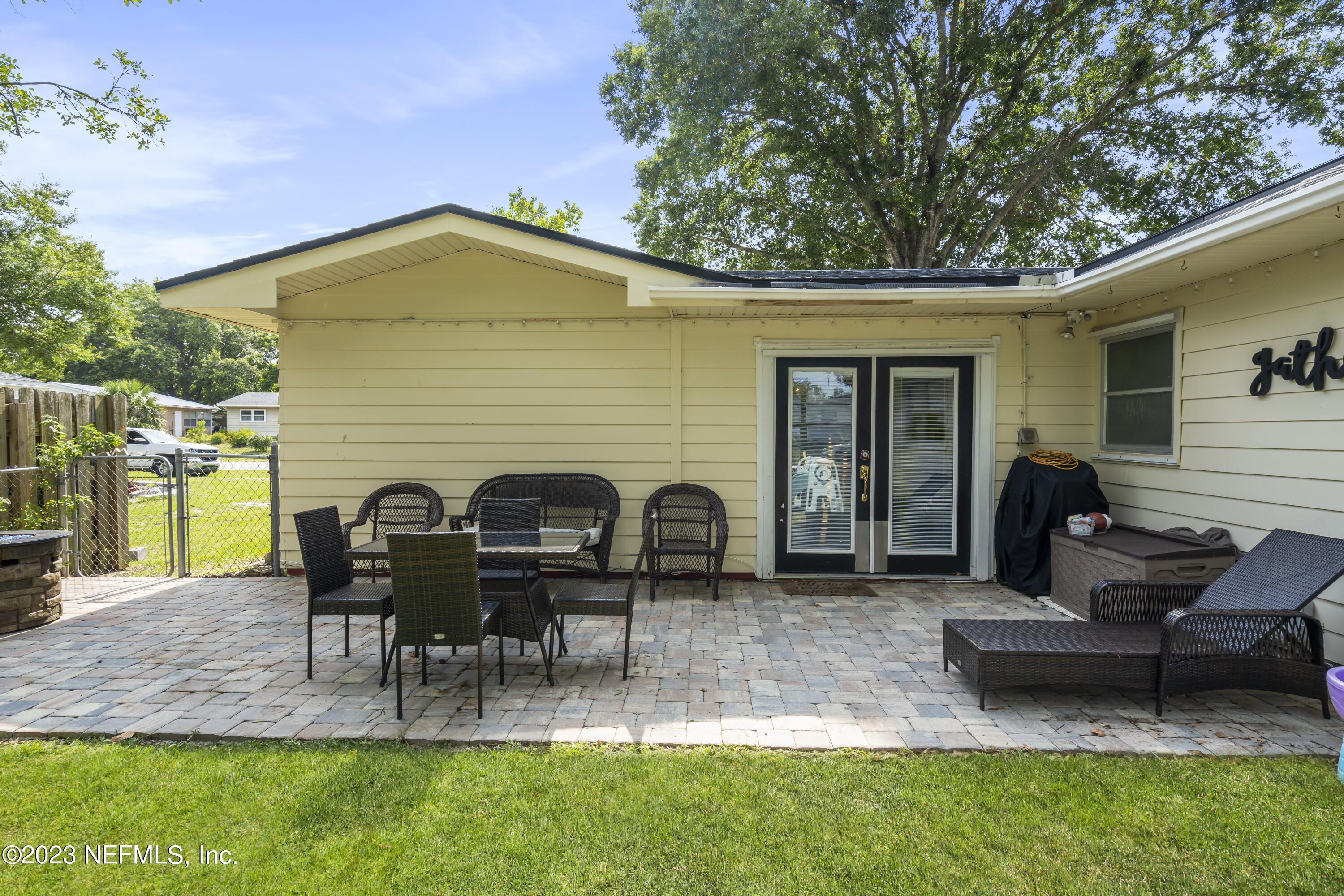 210 DELTONA Boulevard