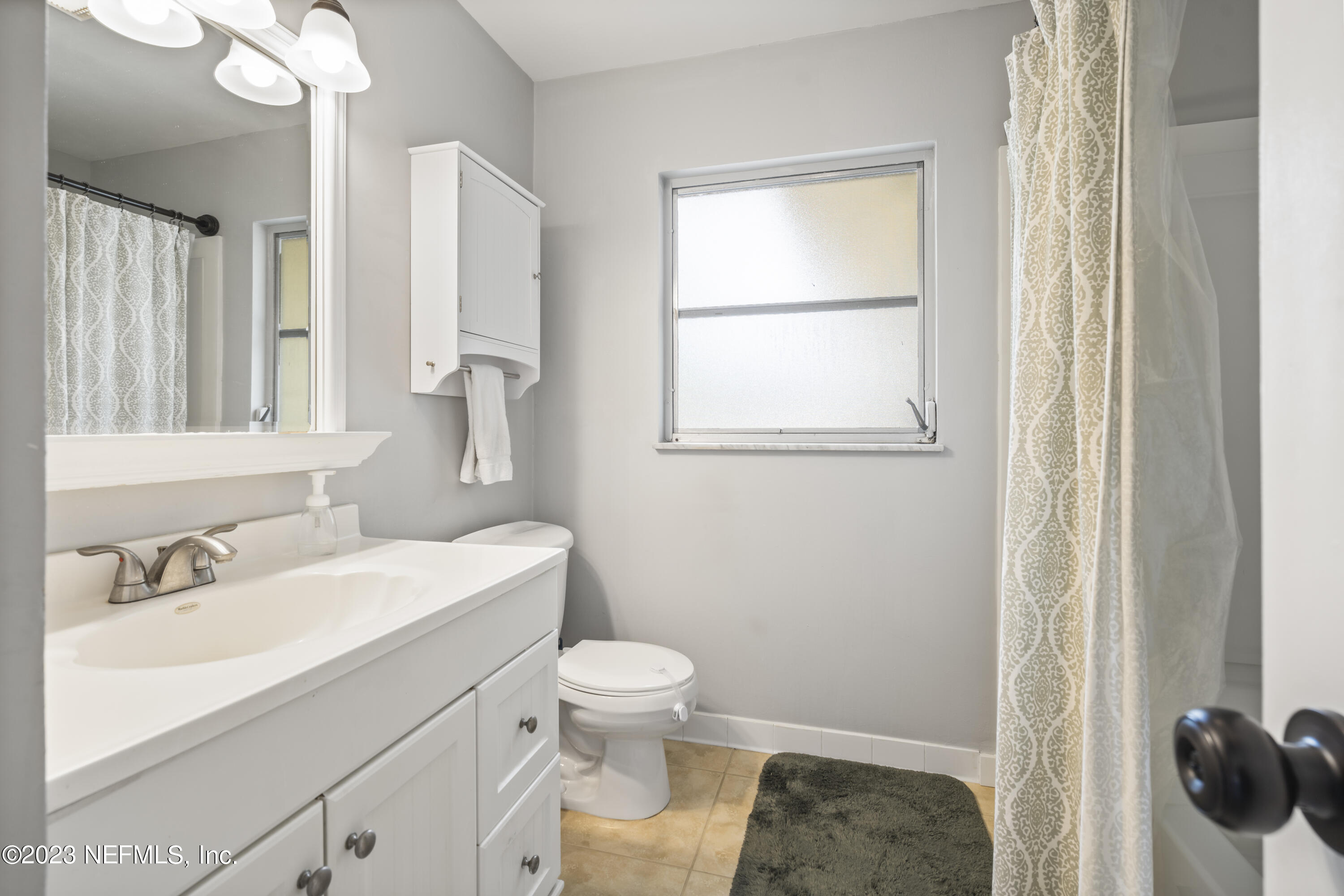 210 DELTONA Boulevard