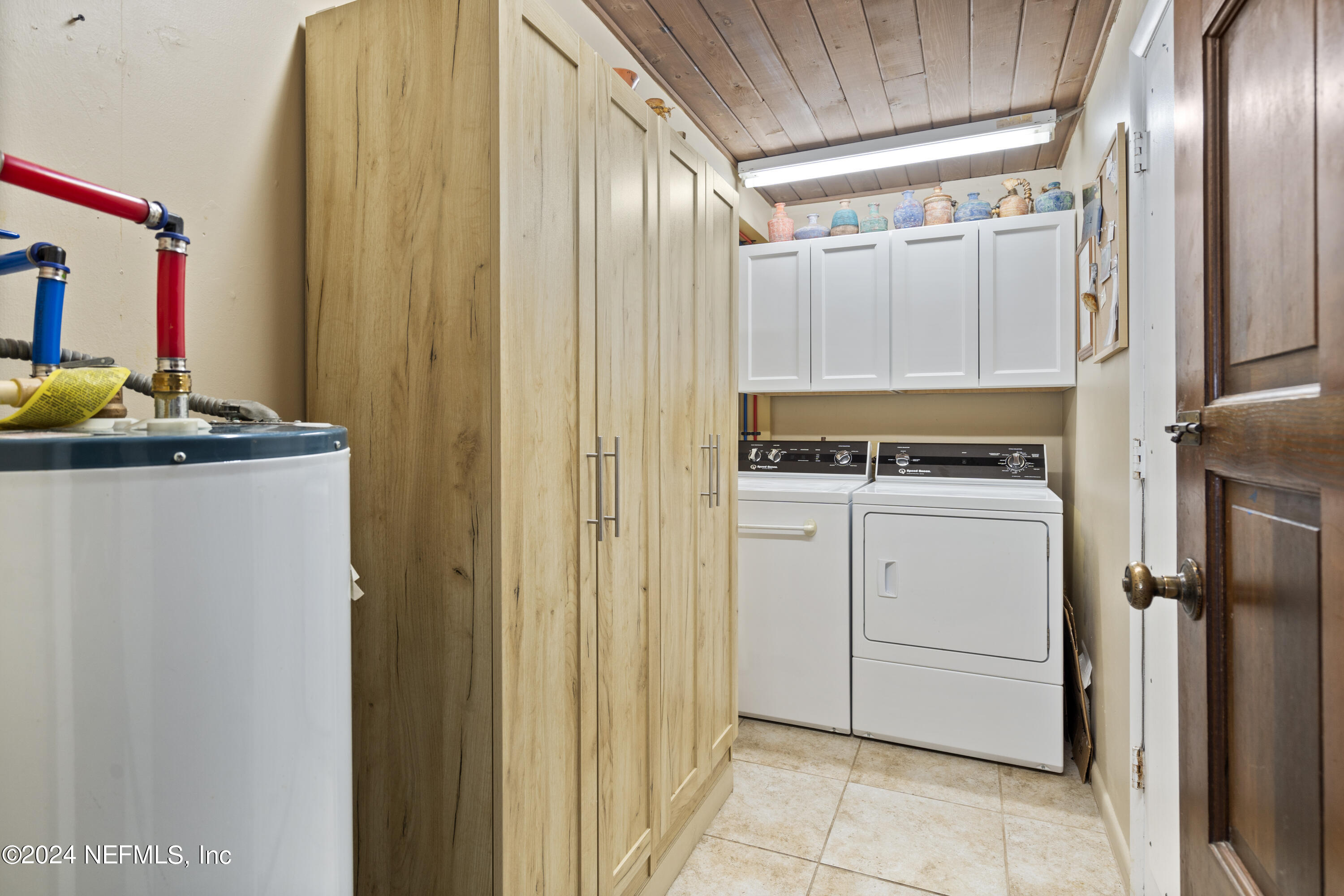 18 N ST AUGUSTINE Boulevard Unit: 3