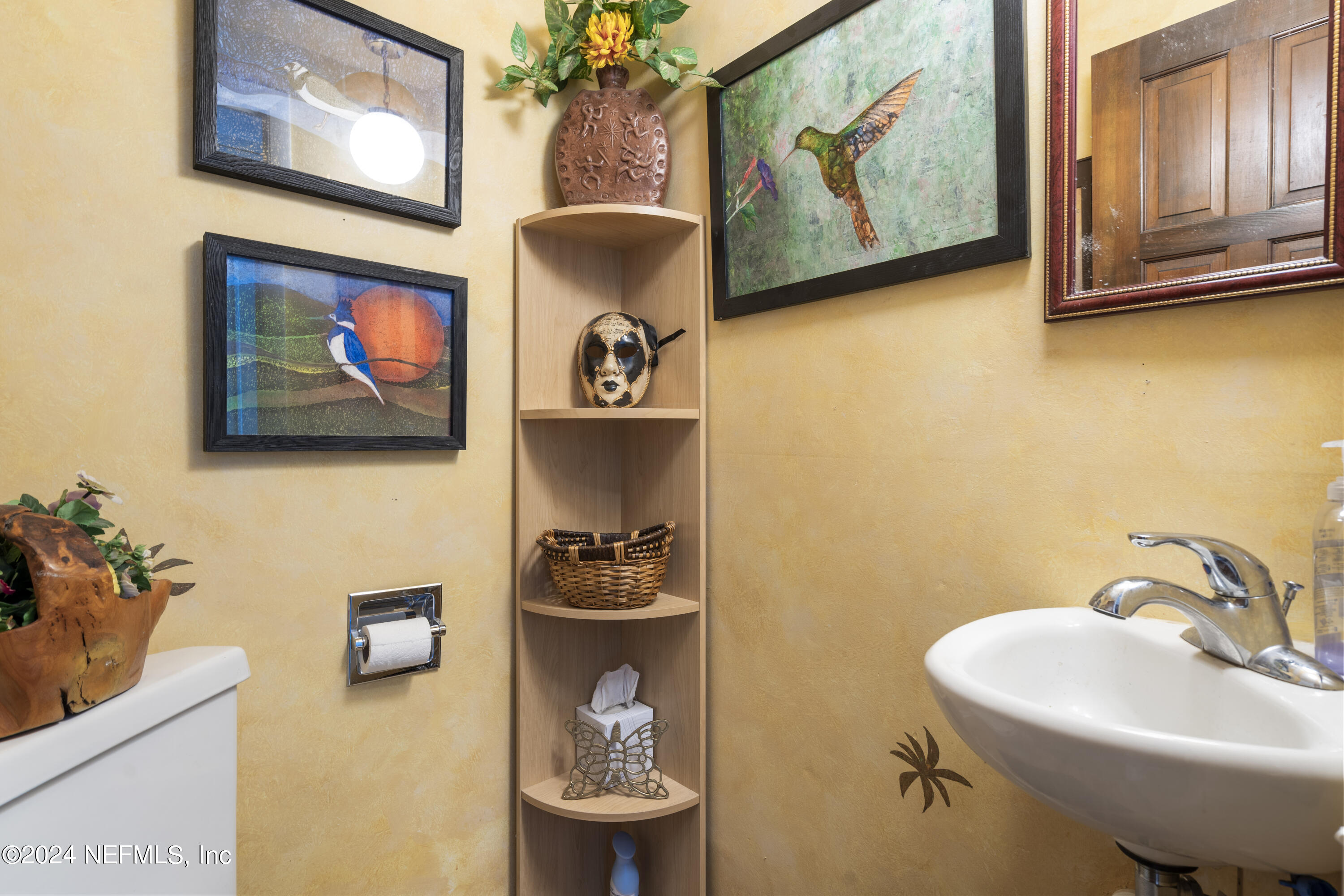 18 N ST AUGUSTINE Boulevard Unit: 3
