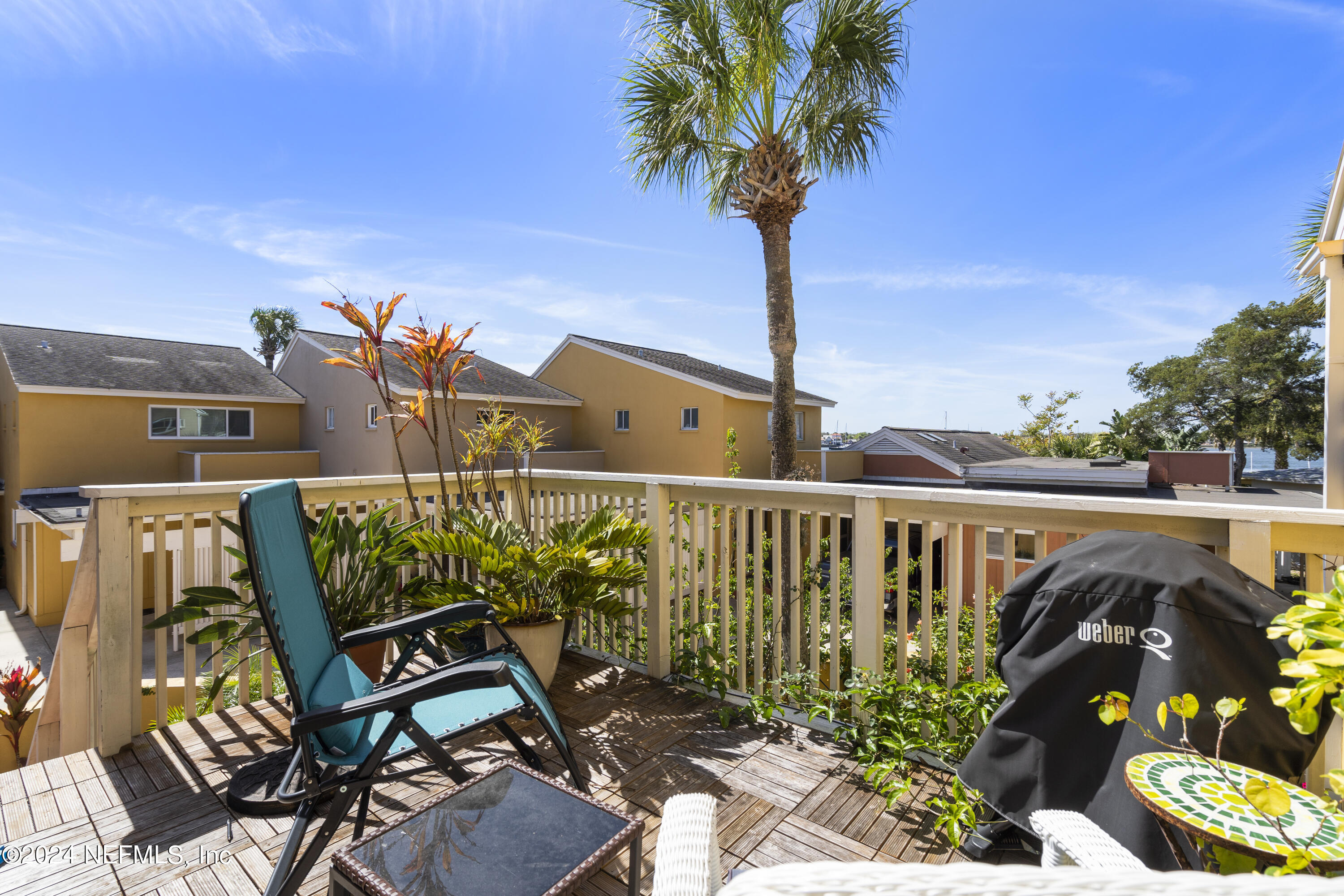 18 N ST AUGUSTINE Boulevard Unit: 3