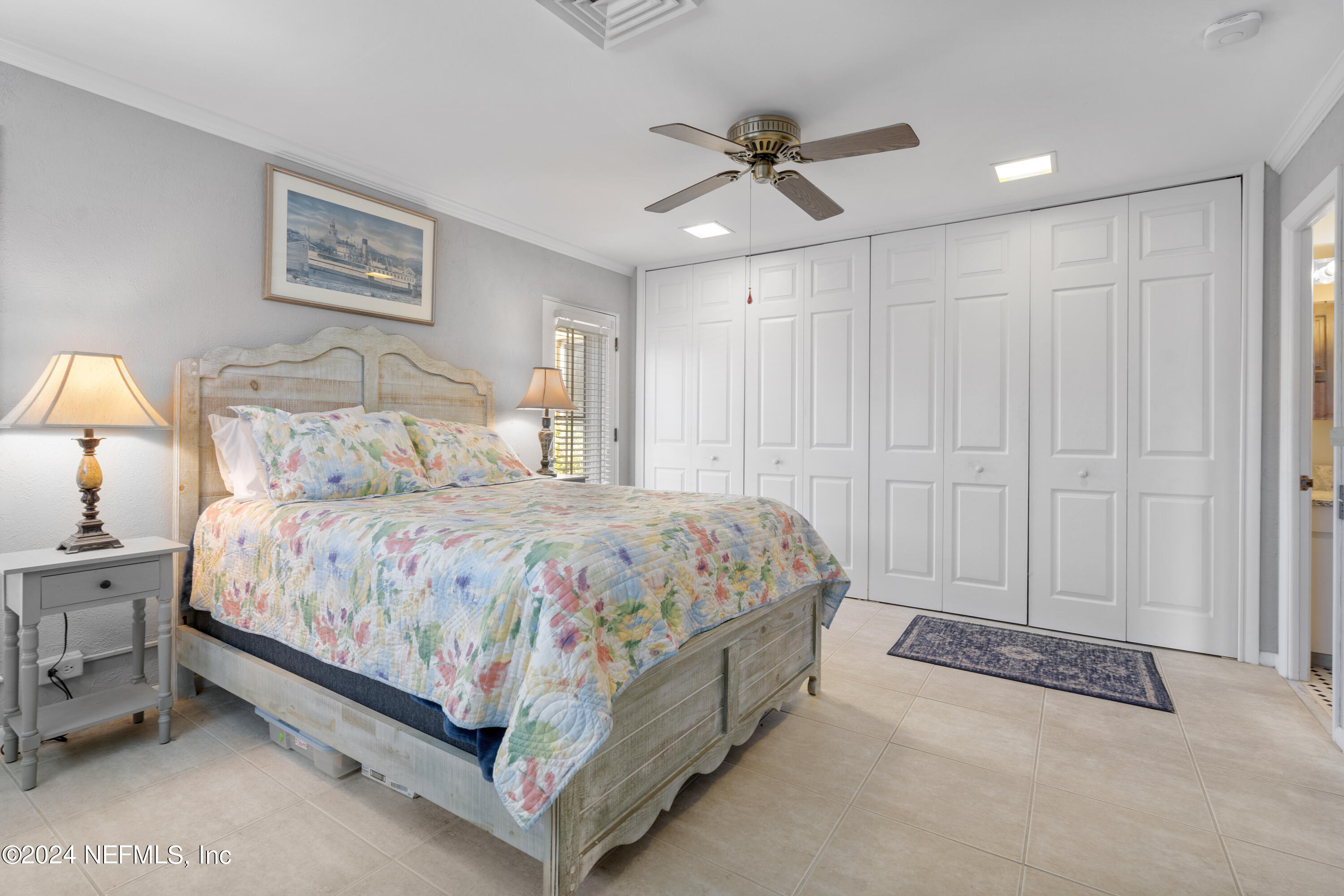 18 N ST AUGUSTINE Boulevard Unit: 3