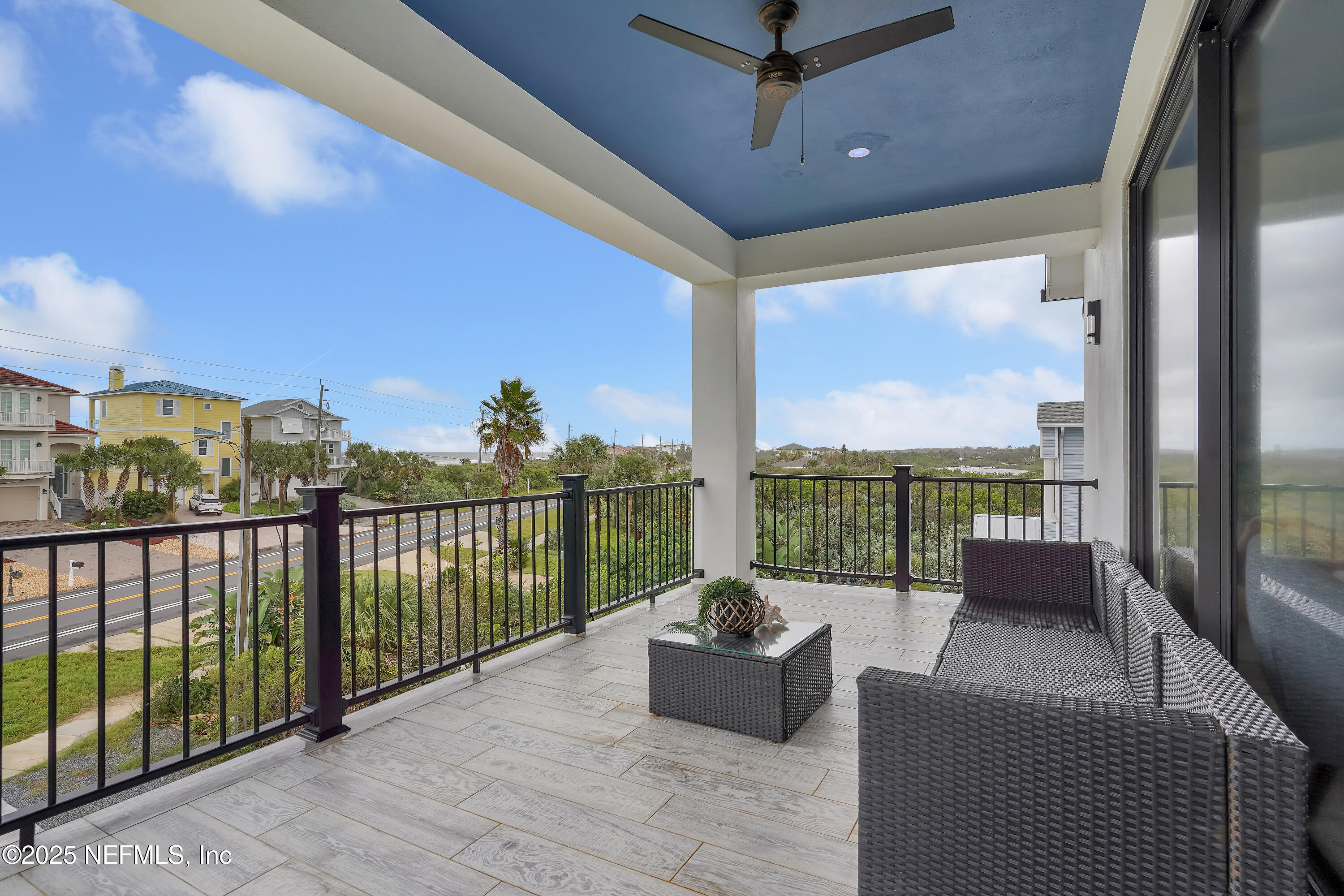 3306 N OCEAN SHORE Boulevard