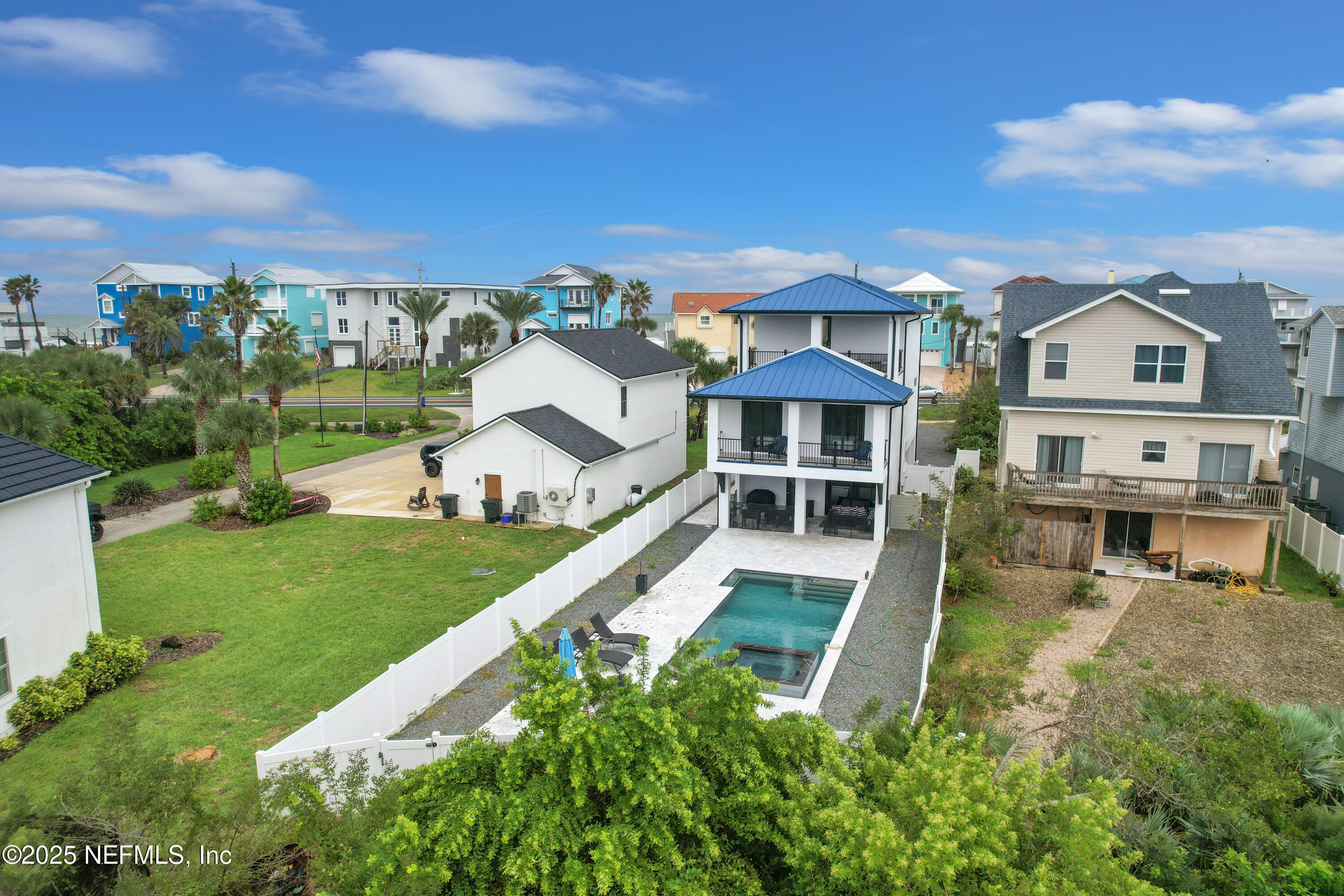 3306 N OCEAN SHORE Boulevard