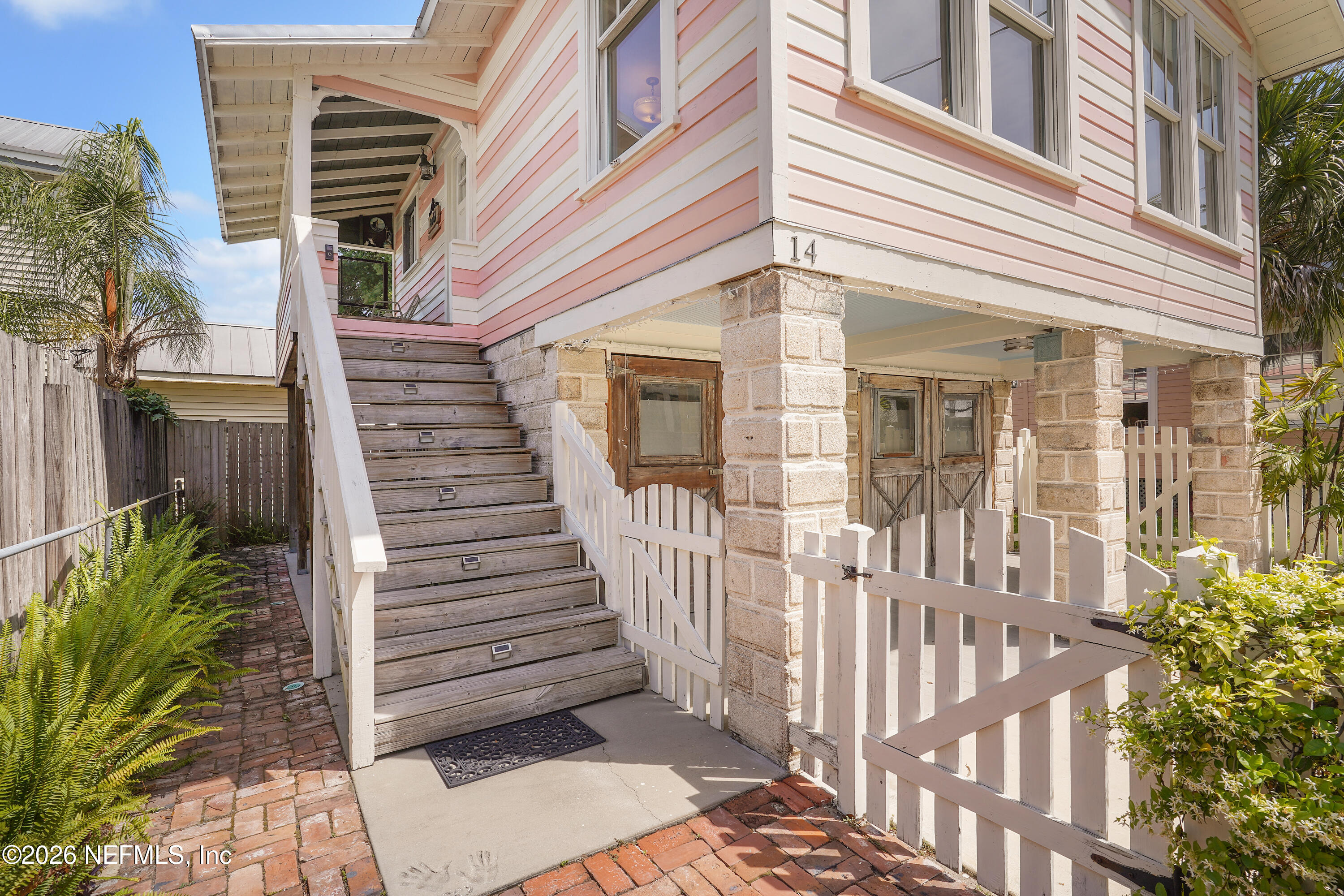 16 LOCUST Street, St. Augustine