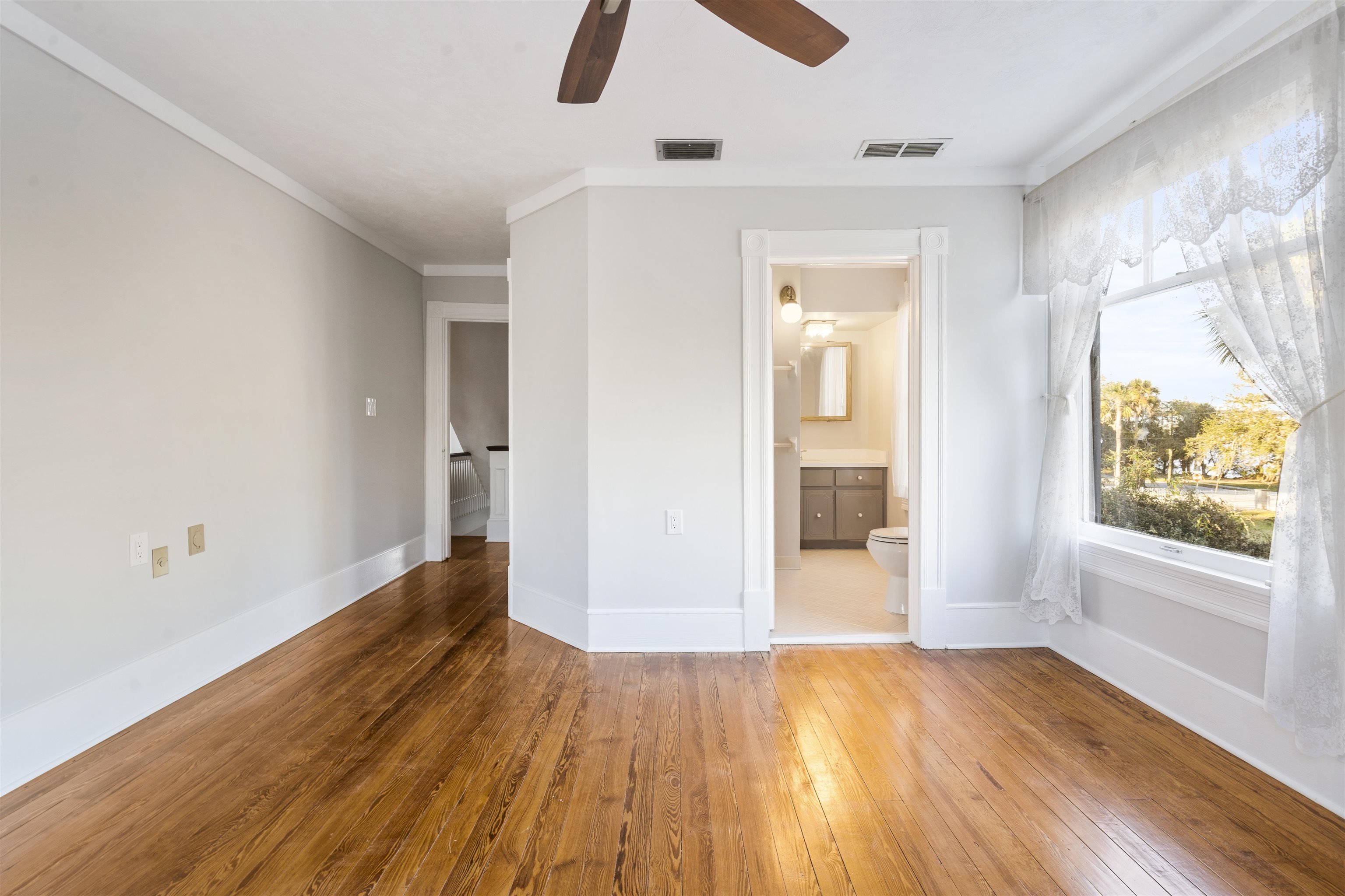 186 South Beach Street