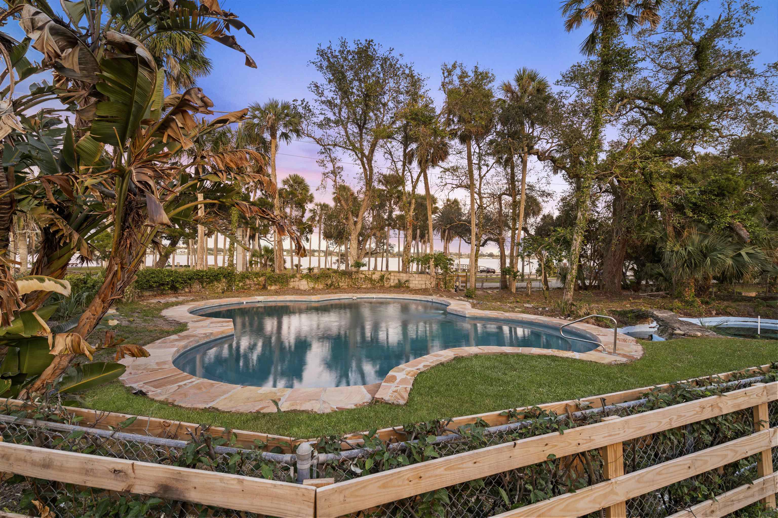 186 South Beach Street