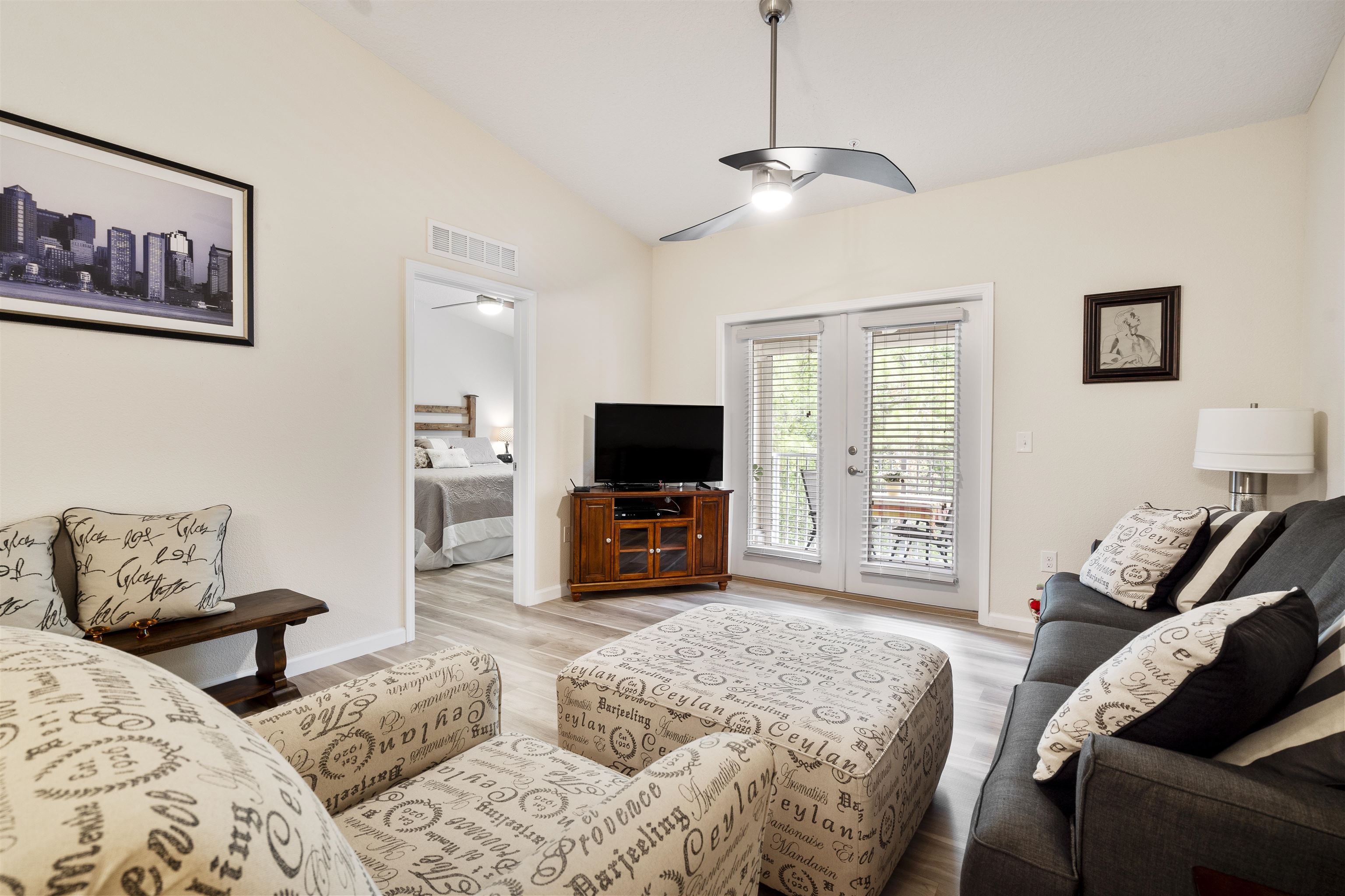 1921 Golden Lake Loop