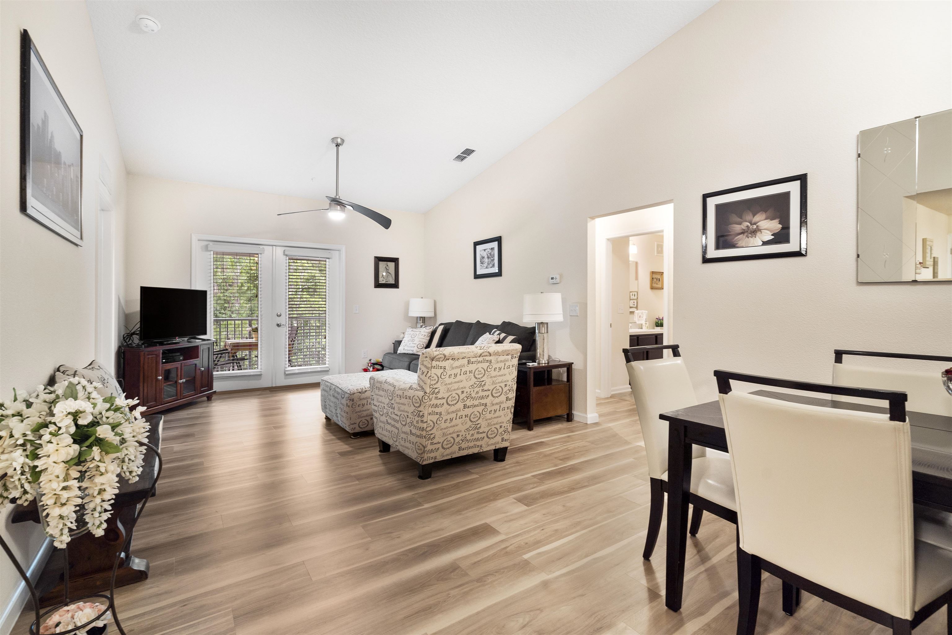 1921 Golden Lake Loop