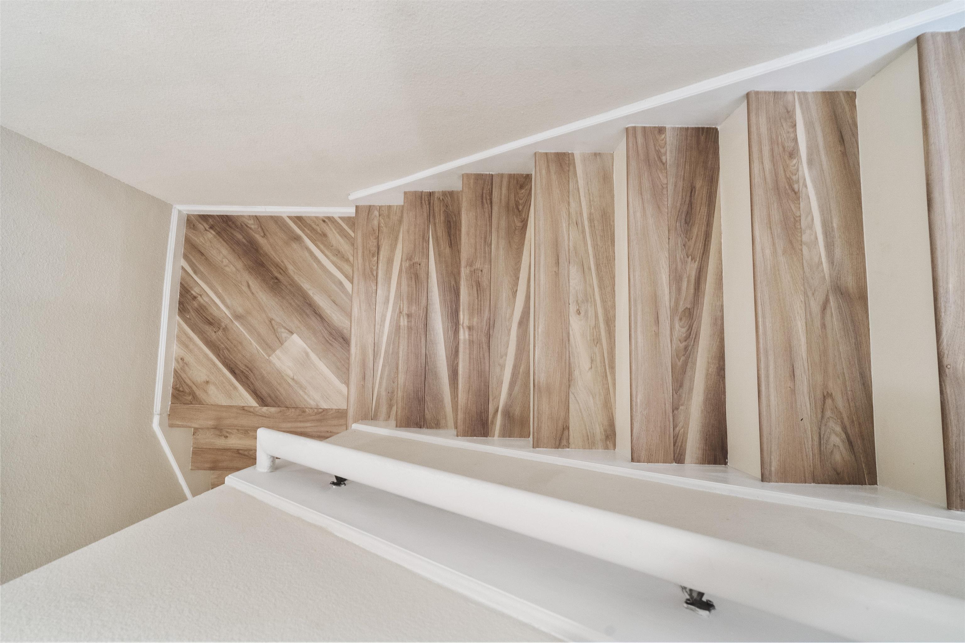 1921 Golden Lake Loop