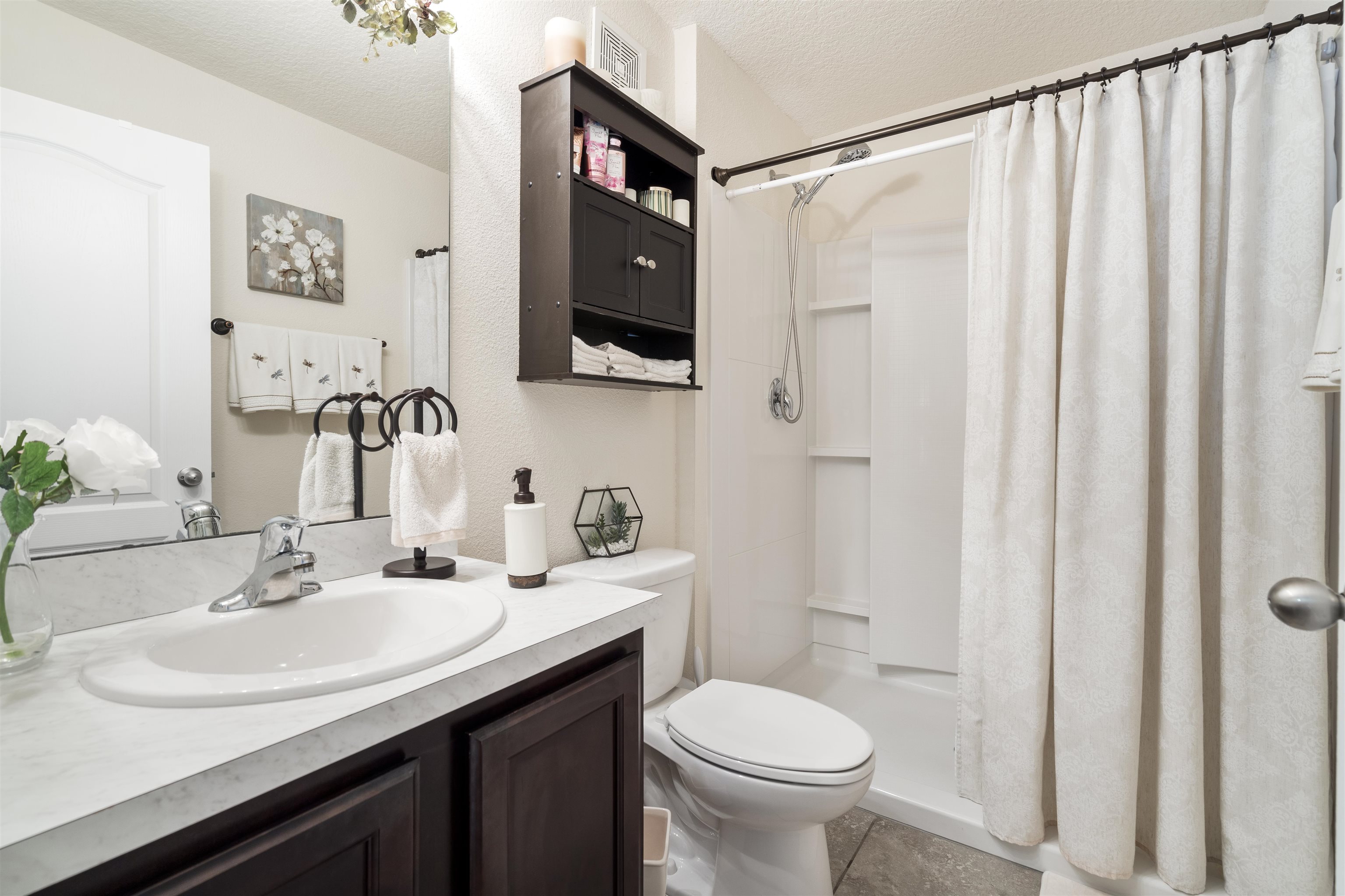 1921 Golden Lake Loop