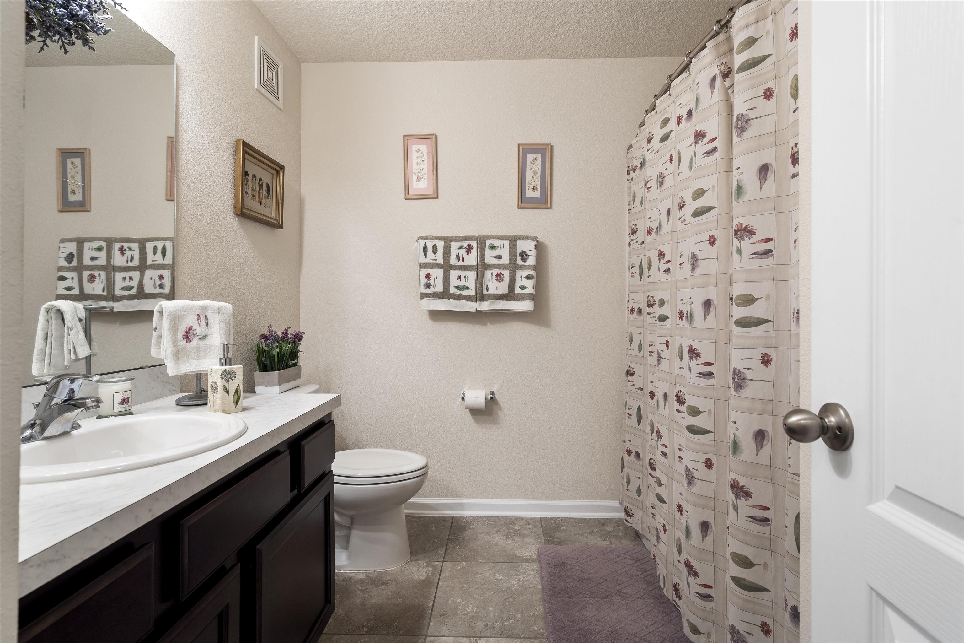 1921 Golden Lake Loop