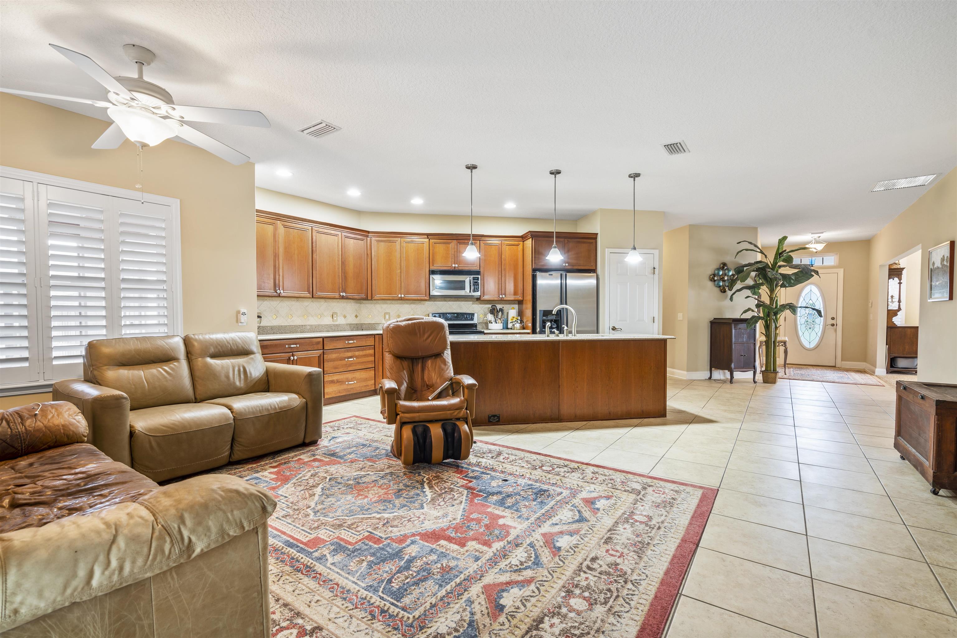 232 Moses Creek Blvd