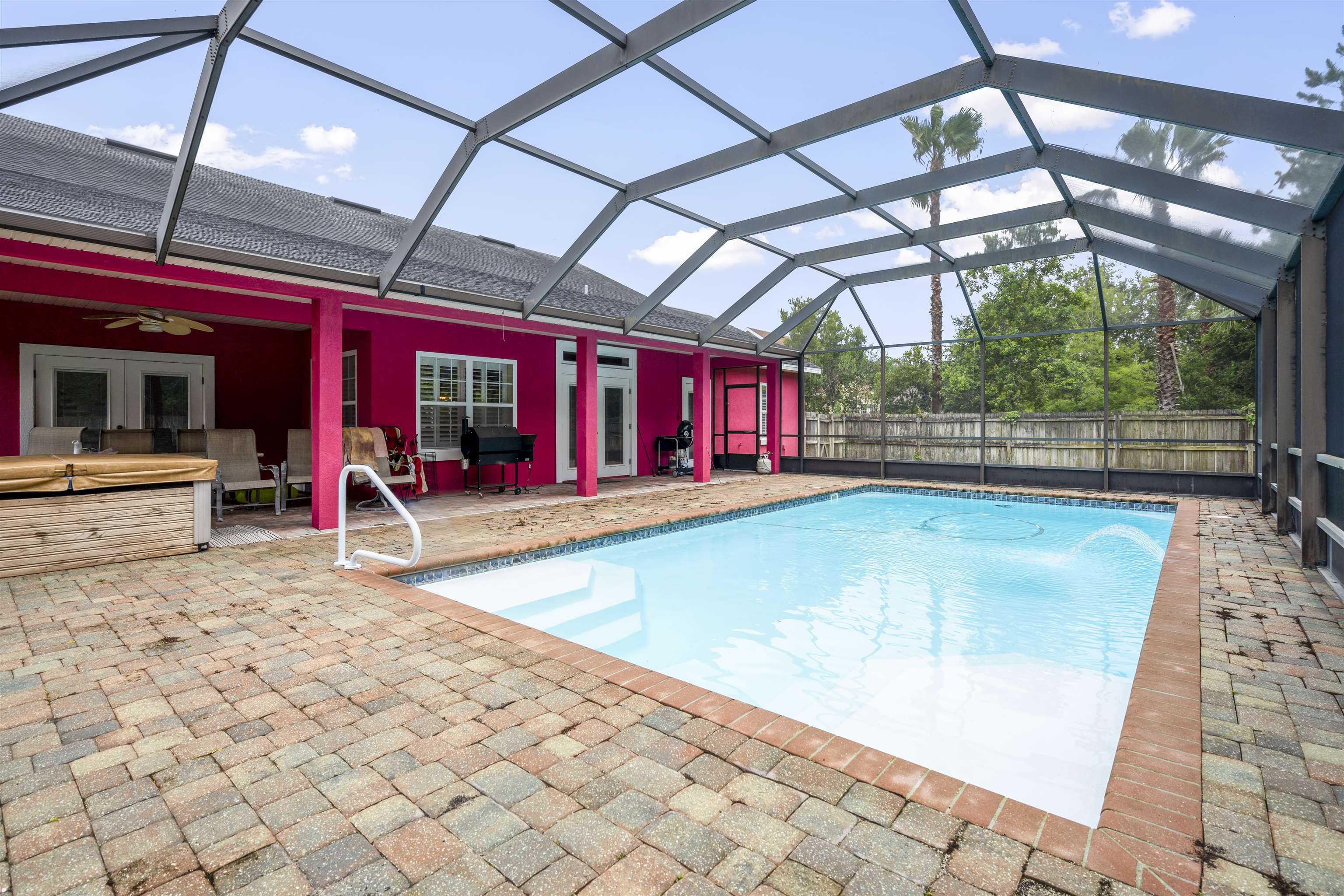 232 Moses Creek Blvd