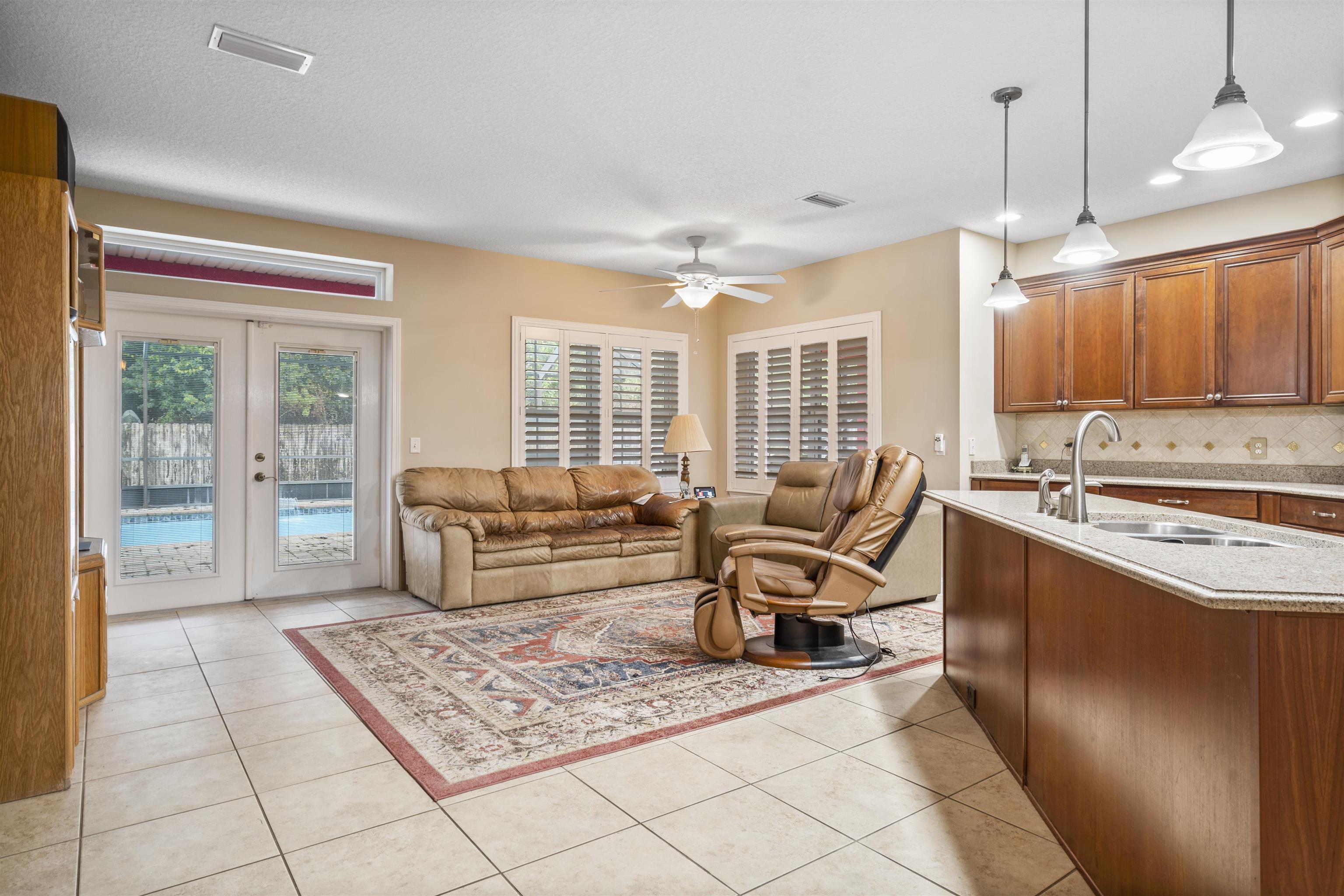 232 Moses Creek Blvd