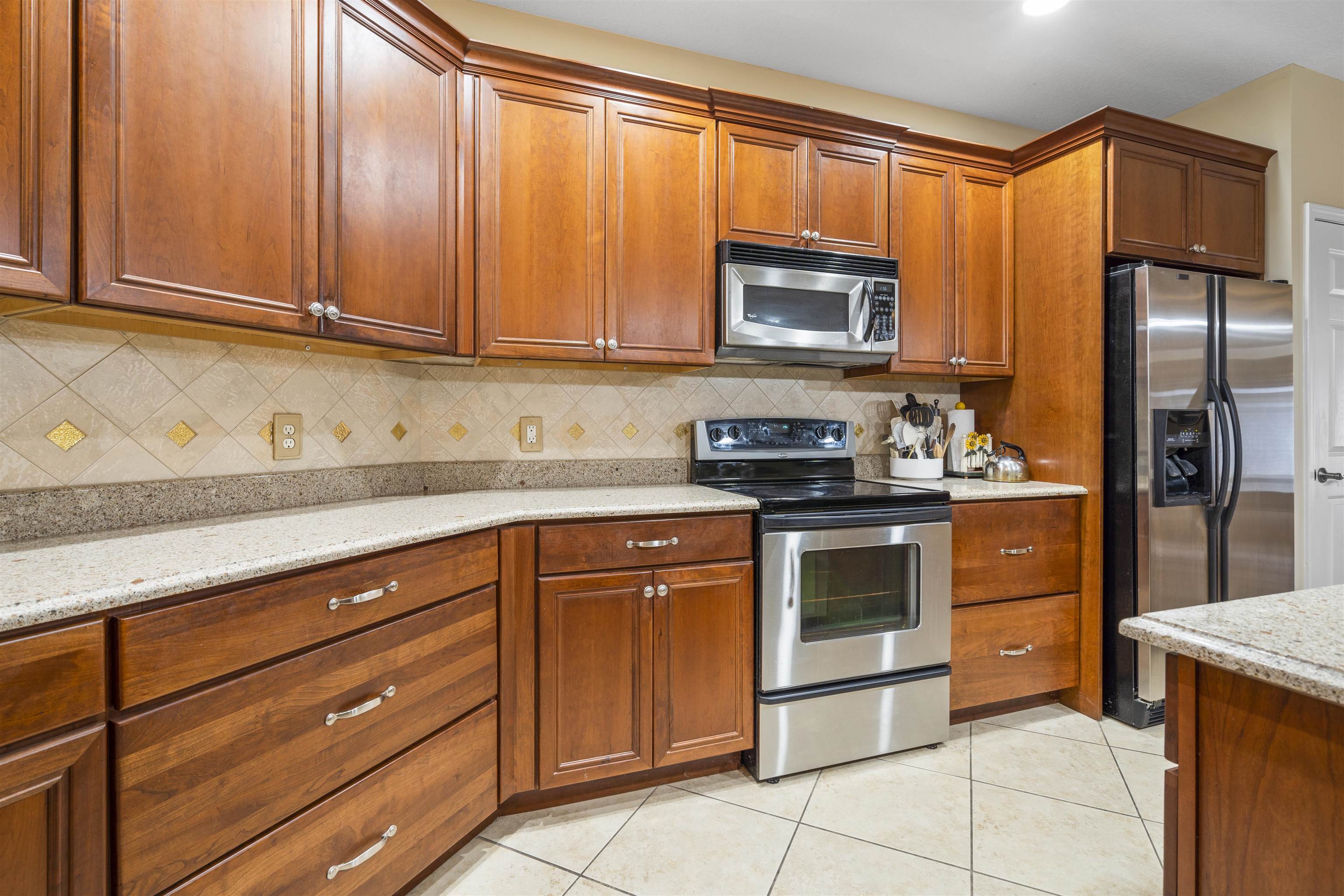 232 Moses Creek Blvd