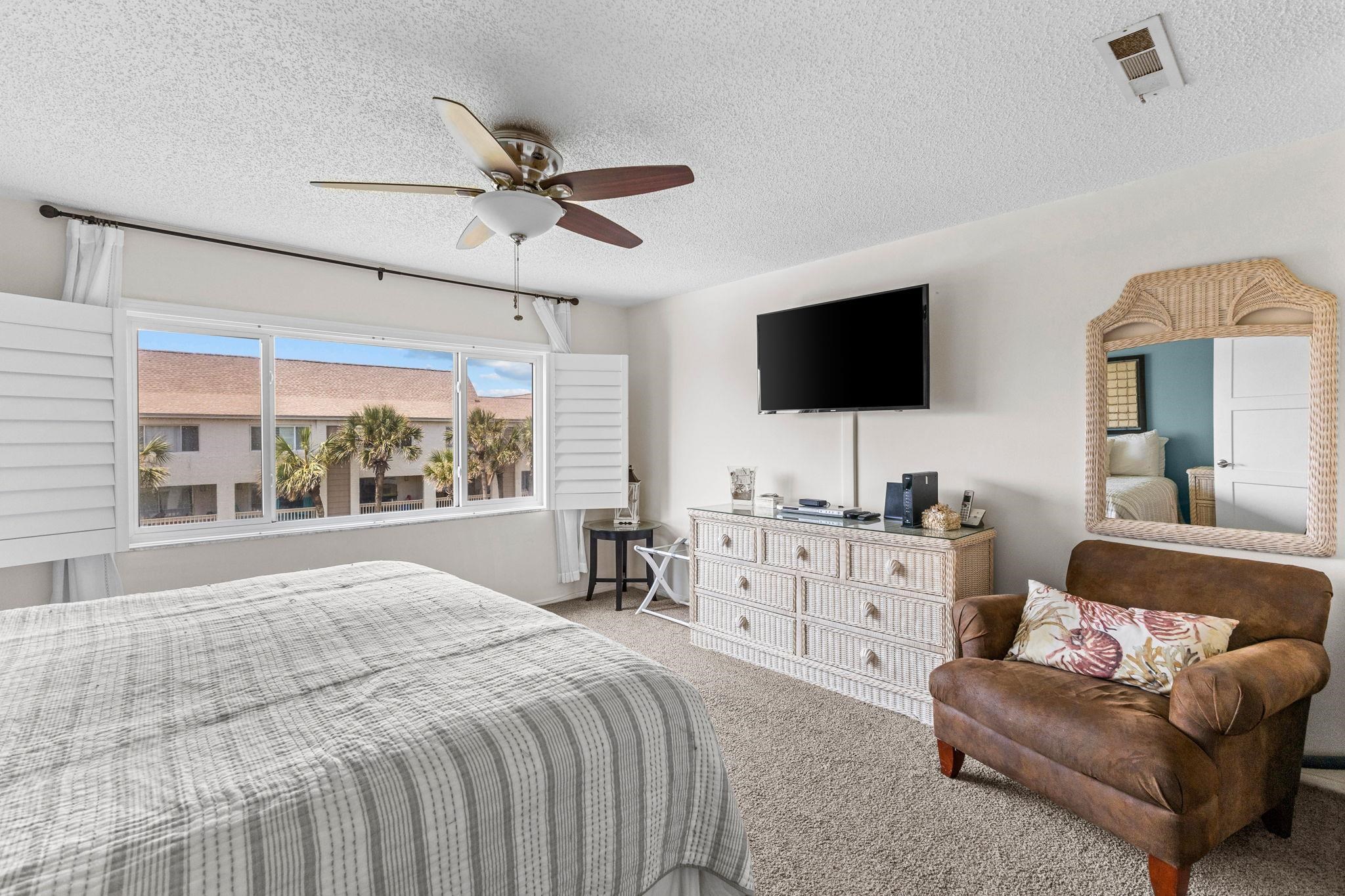 8130 A1A S Unit: F11