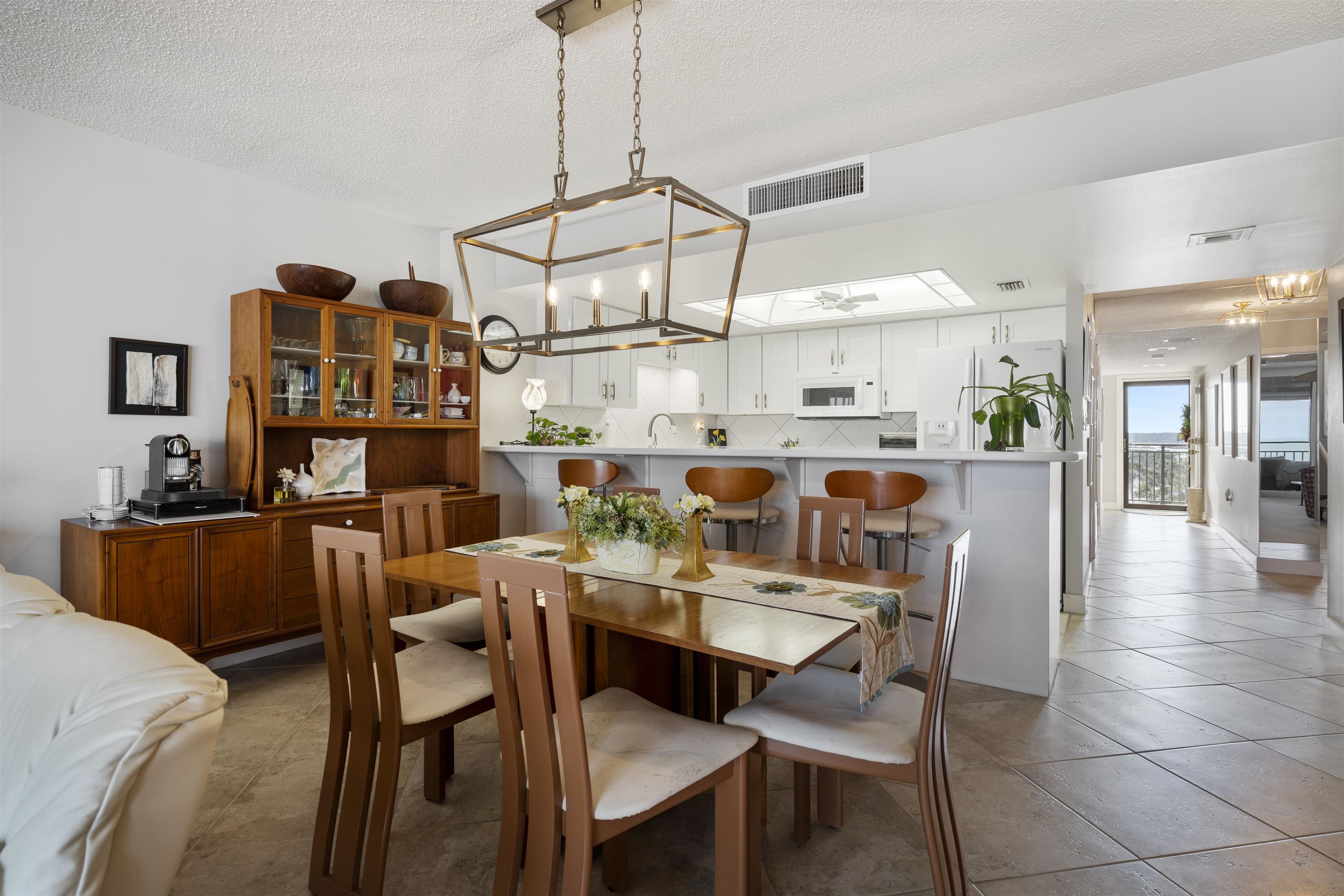 8050 A1A S Unit: 303