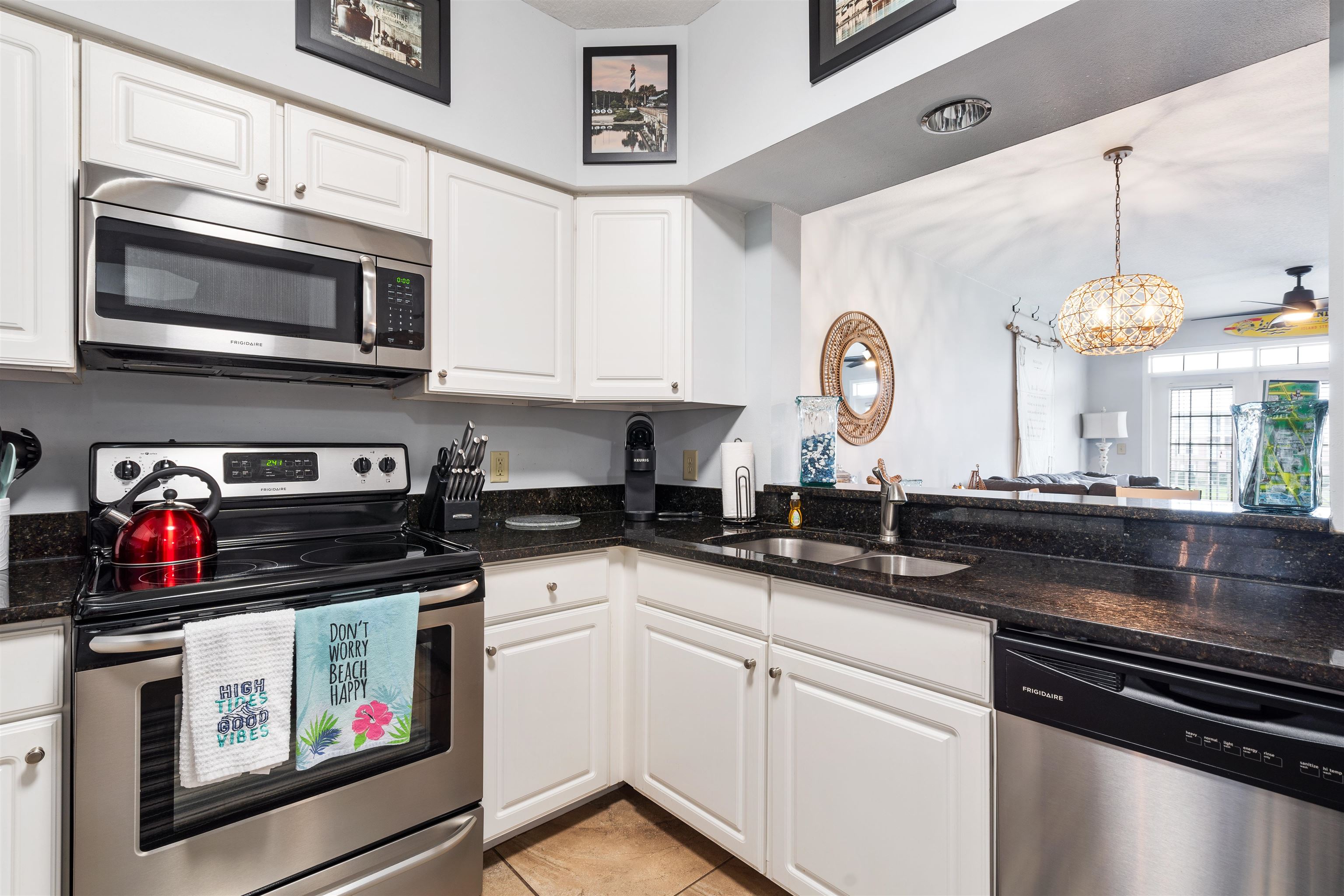 275 Atlantis Circle Unit: 202