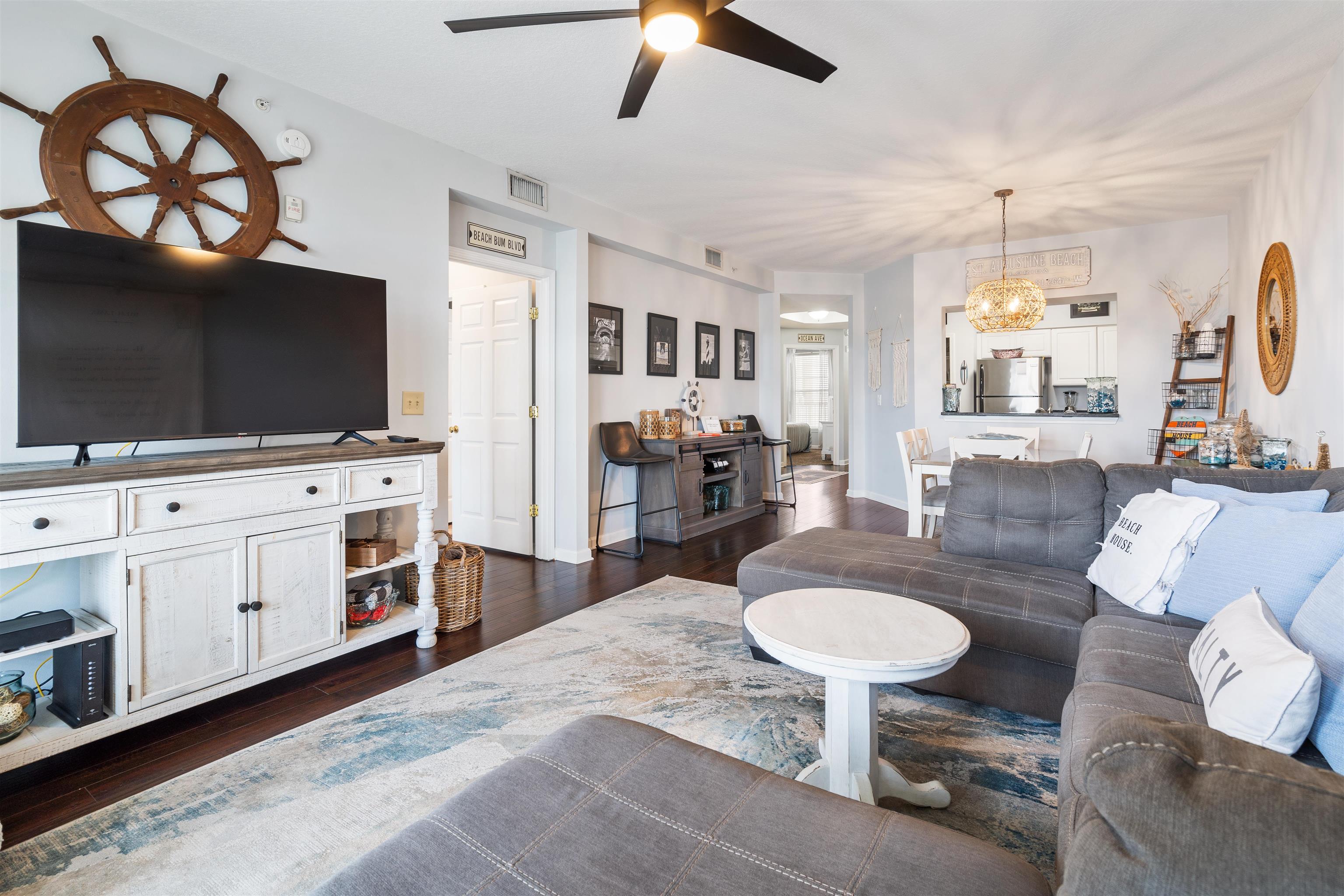 275 Atlantis Circle Unit: 202