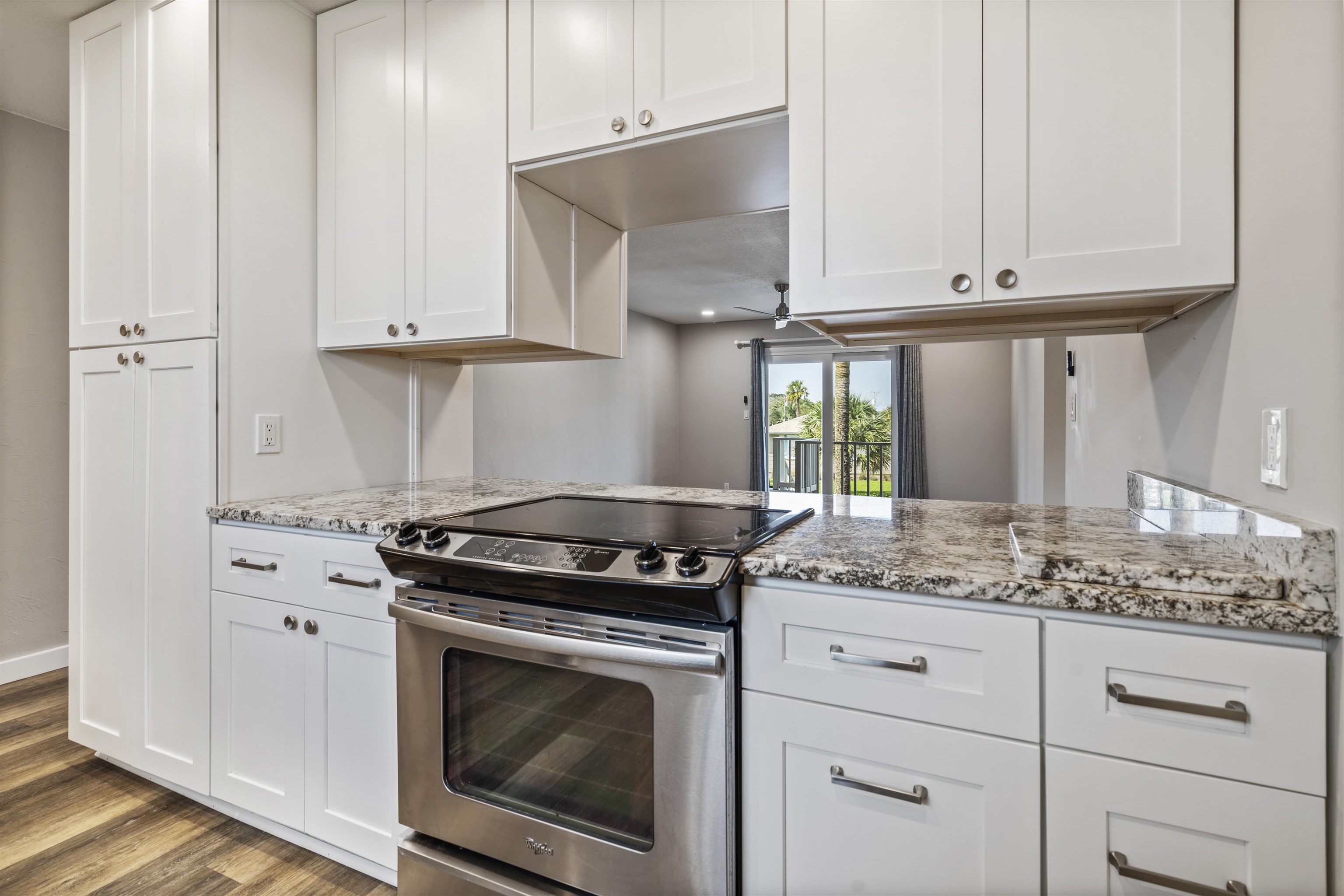 22 Comares Ave Unit: 7A