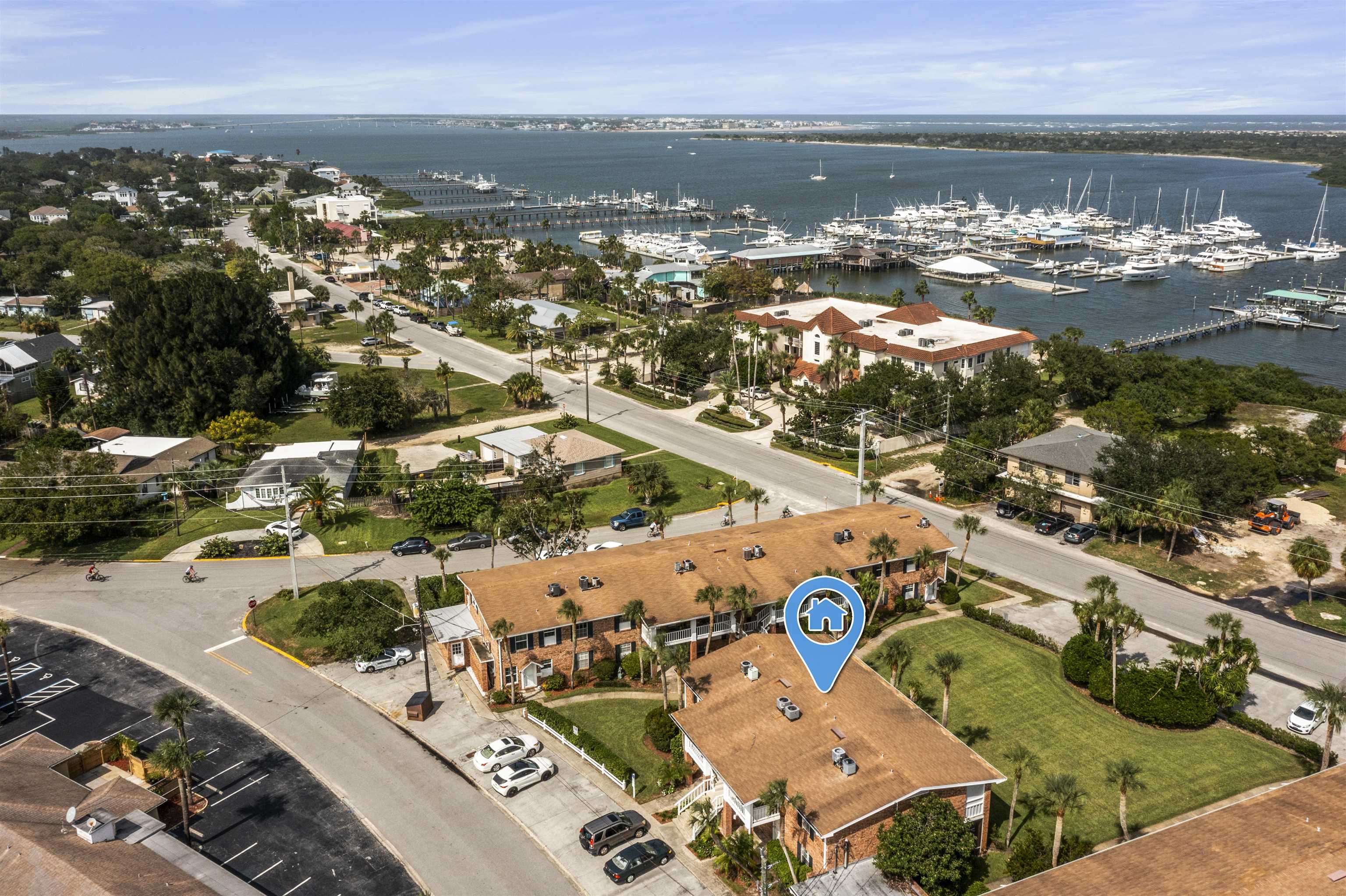 22 Comares Ave Unit: 7A