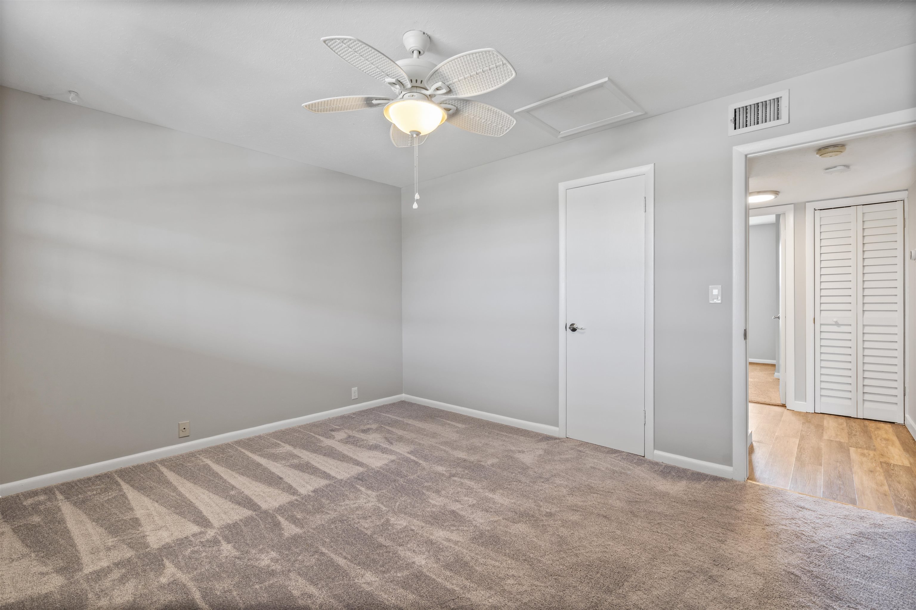 22 Comares Ave Unit: 7A