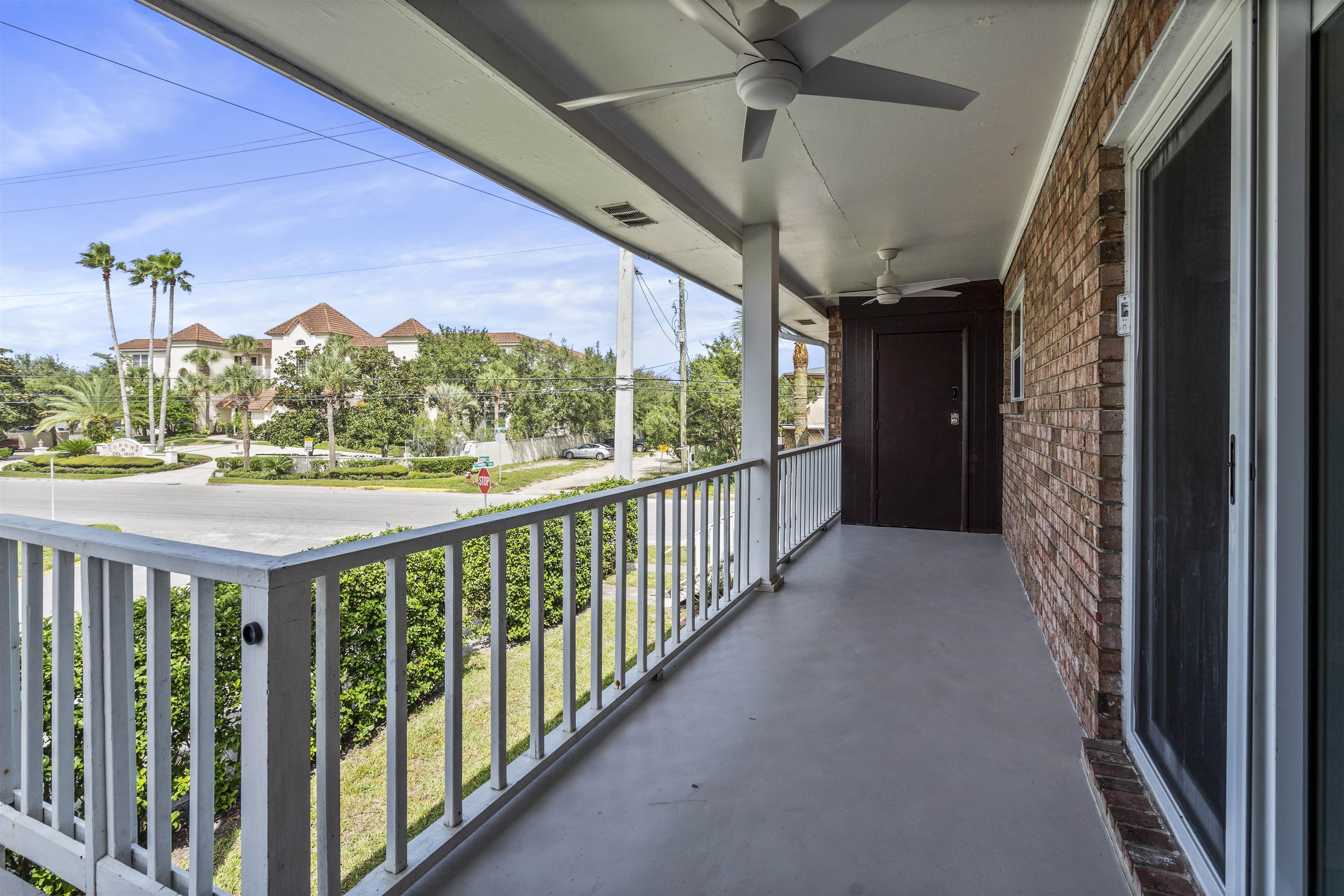 22 Comares Ave Unit: 7A