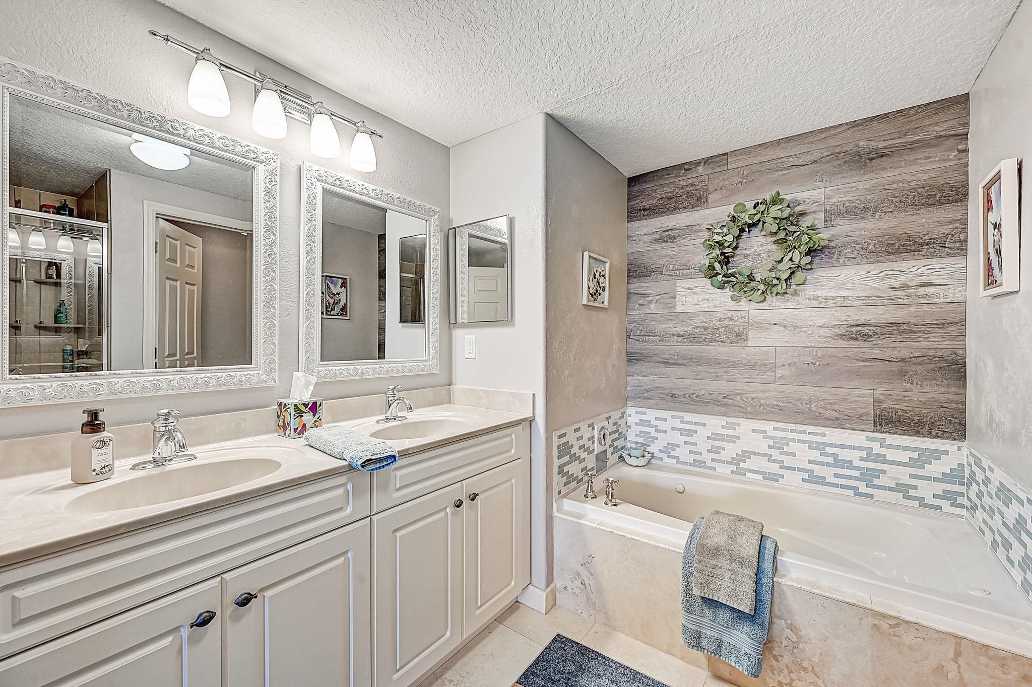 80 Surfview Dr. Unit: 706