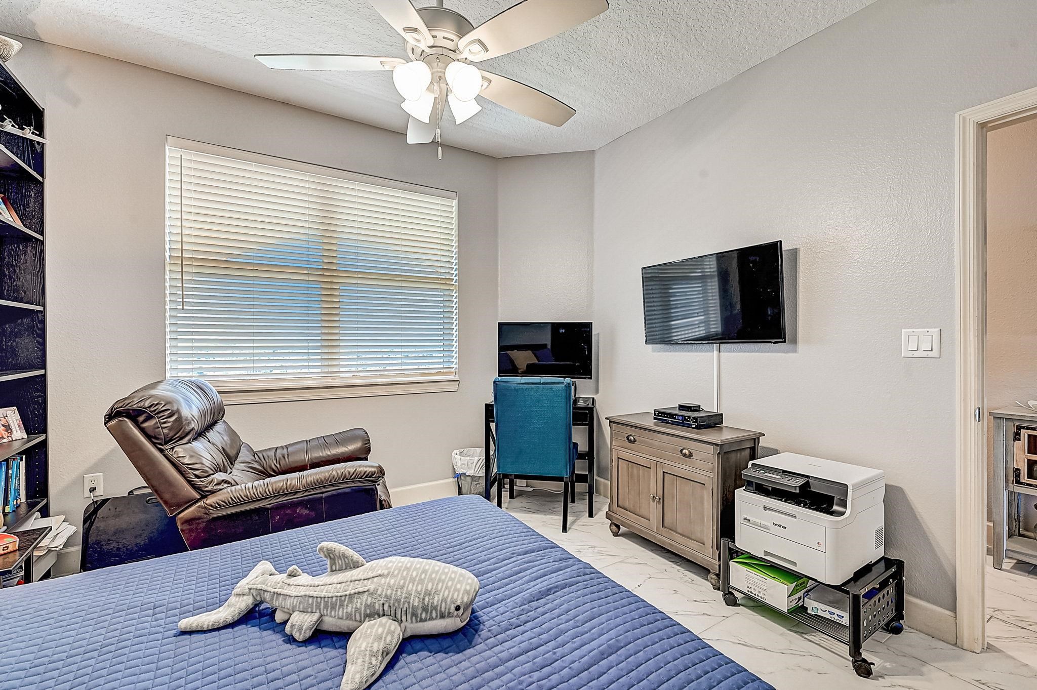 80 Surfview Dr. Unit: 706