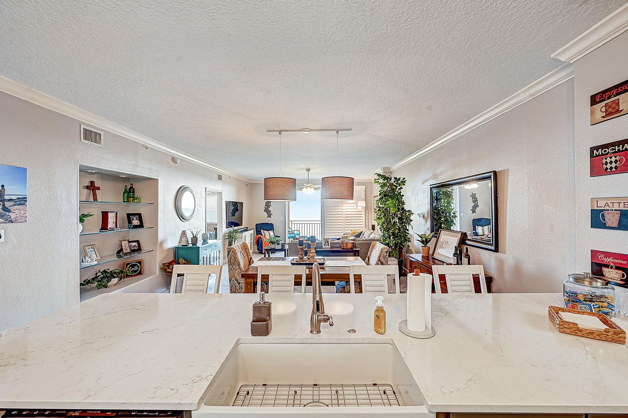 80 Surfview Dr. Unit: 706