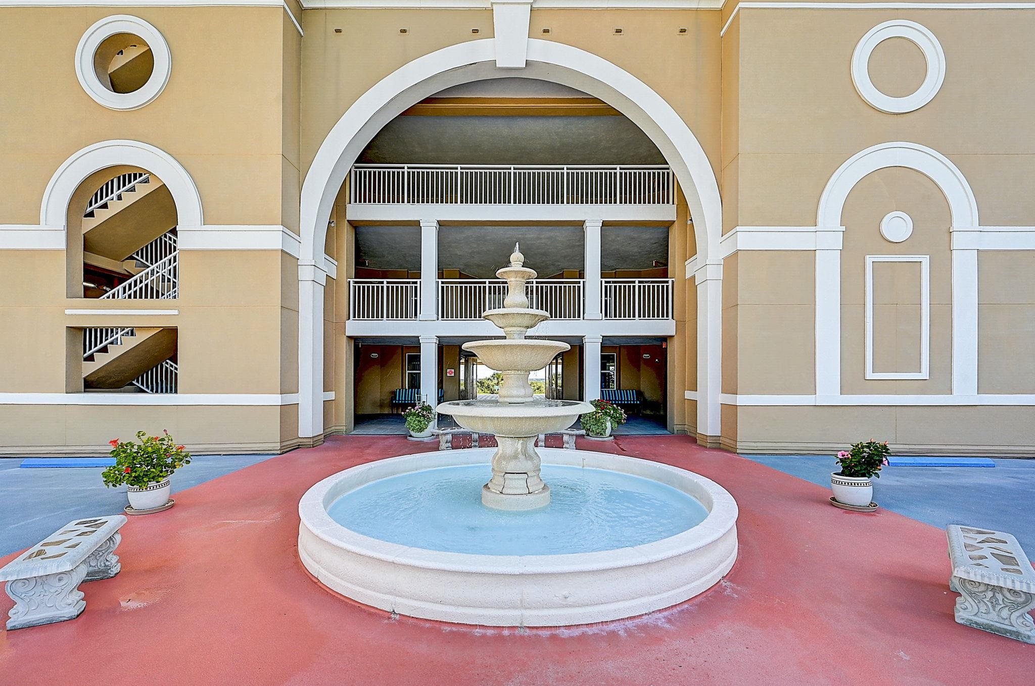 80 Surfview Dr. Unit: 706